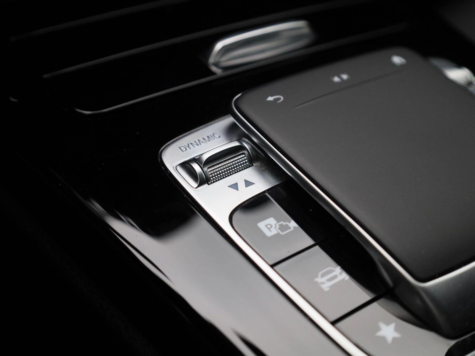 Mercedes-Benz-A-Klasse-image-19