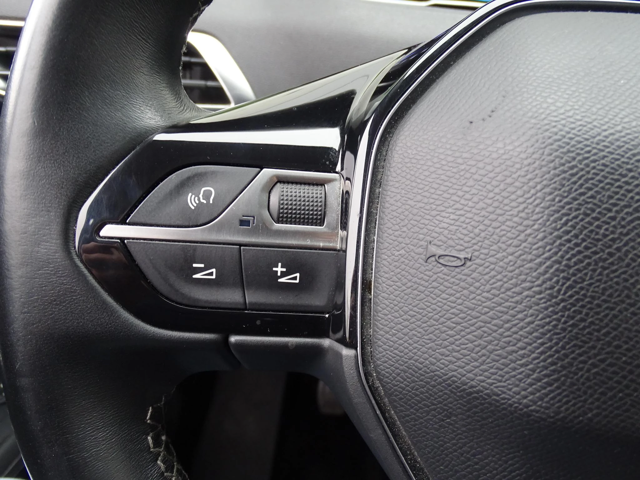 Peugeot-3008-image-23