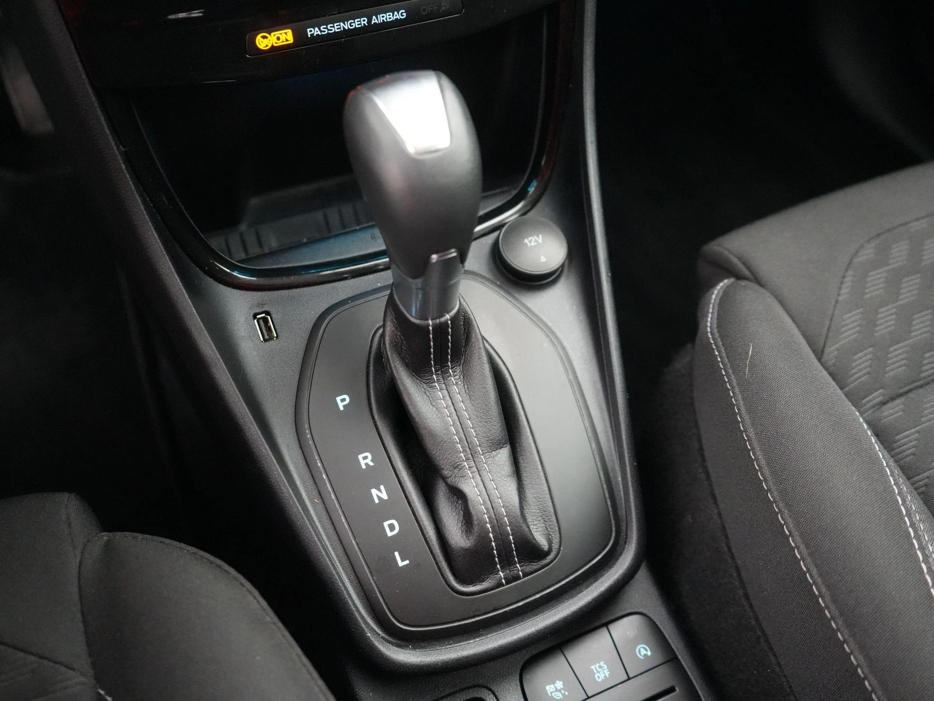 Ford Puma Titanium - Automaat - 2024
