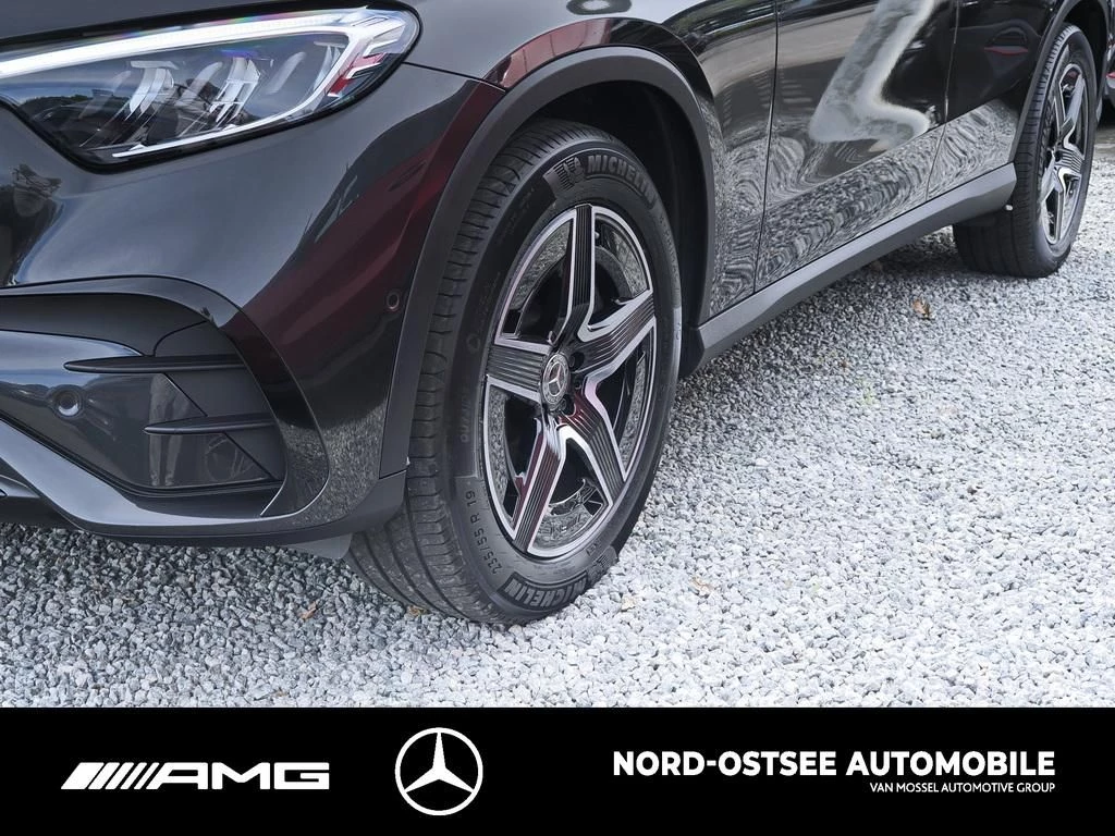 Mercedes-Benz GLC 300 d AMG 4M AHK NIGHT MBUX KEYLESS-GO AMG LineX254 GLC 300 d AMG 4M AHK NIGHT MBUX KEYLESS-GO AMG Line