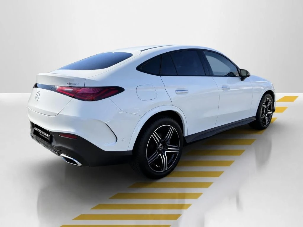 Mercedes-Benz-GLC 220 d-image-14