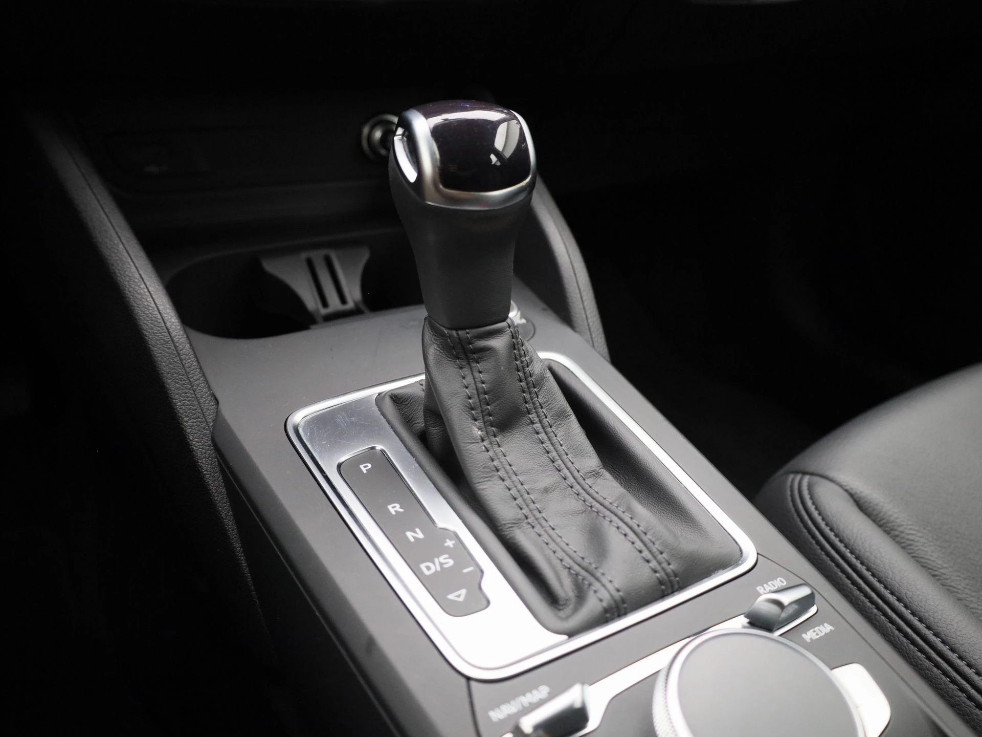 Audi Q2 2.0 30 TDI 85kW S tronic Business Editio