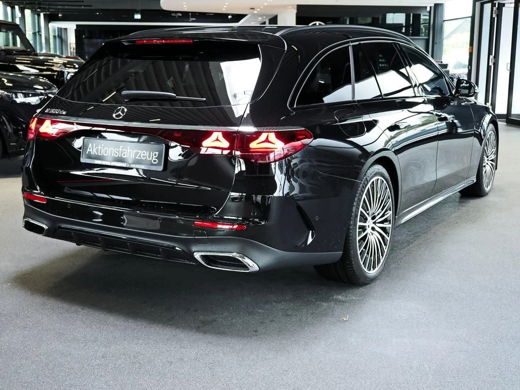 Mercedes-Benz-E-Klasse 300 de-image-4