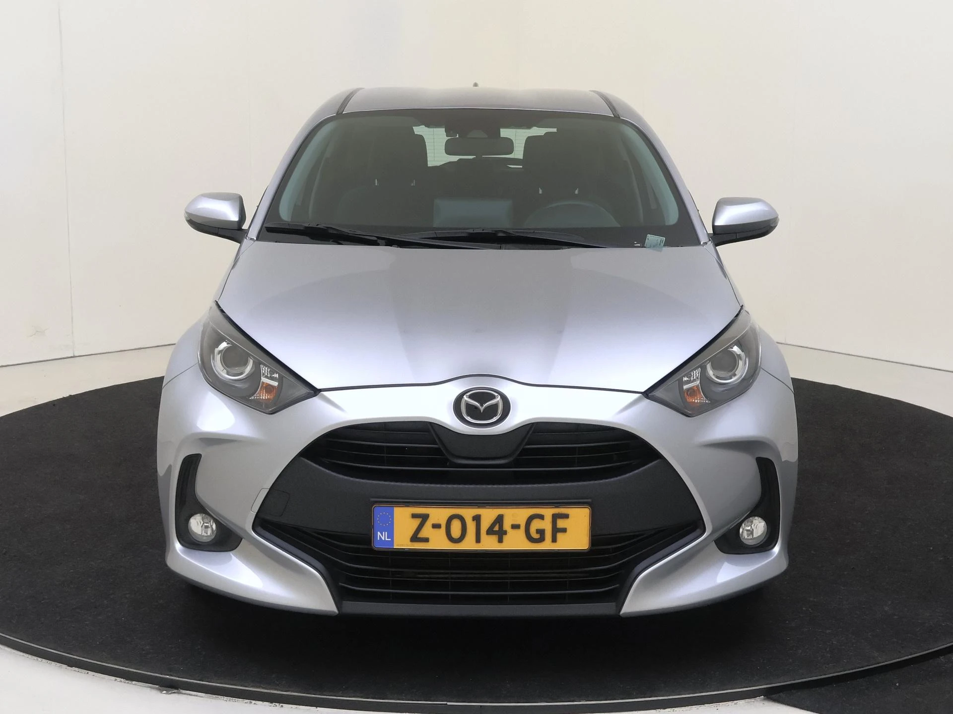 Mazda-2 Hybrid-image-5