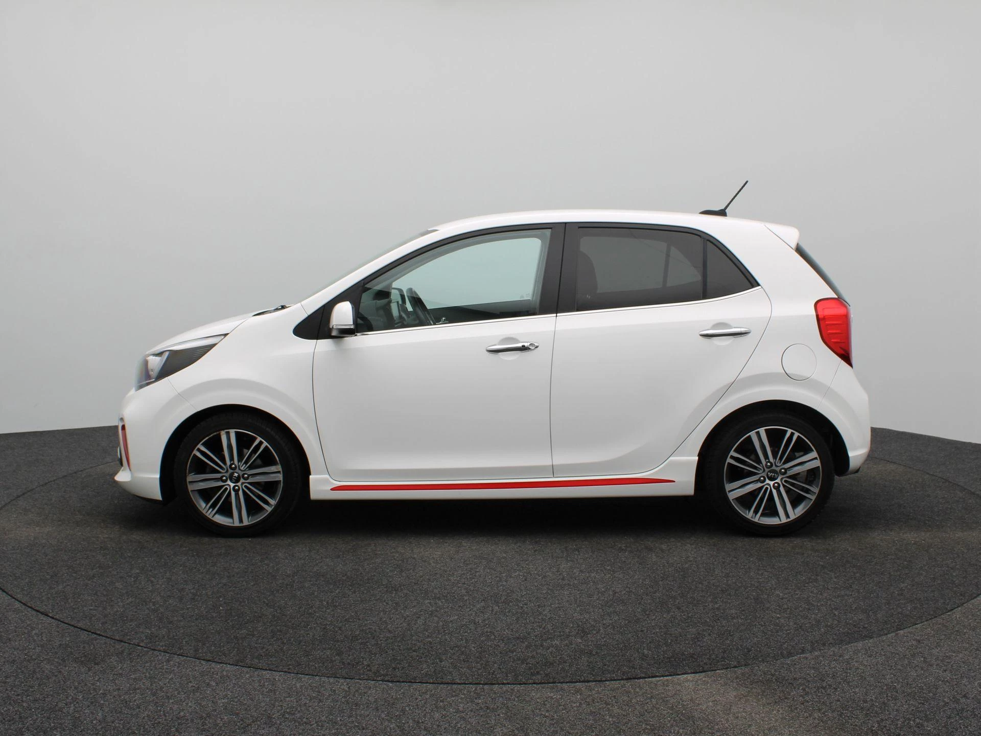 Kia-Picanto-image-6