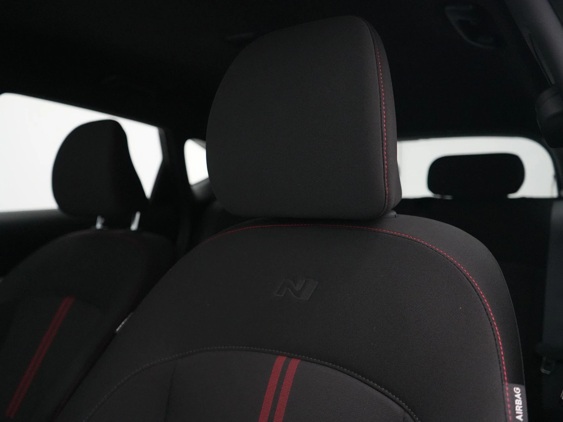 Hyundai-Kona-image-36