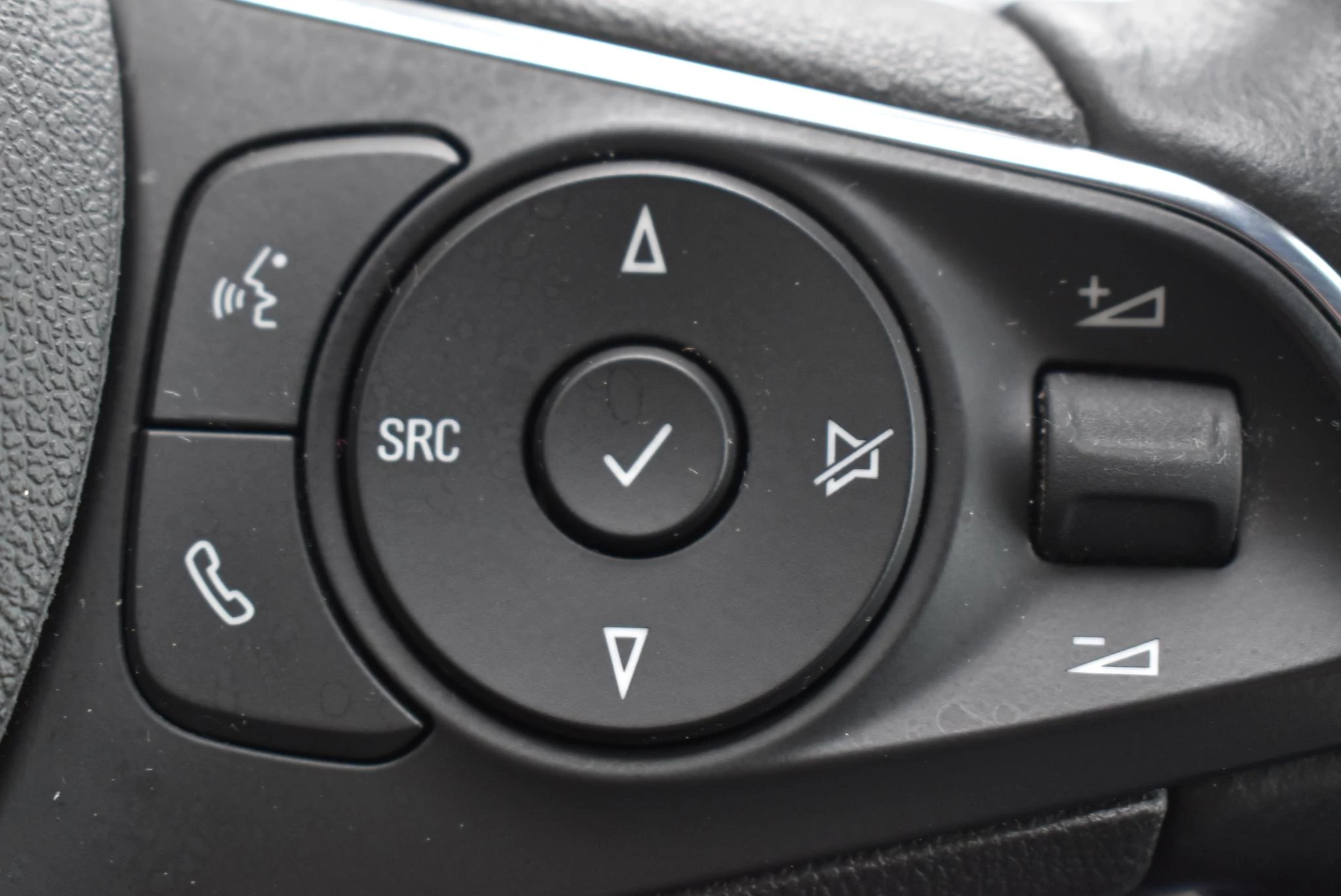 Opel-Grandland-image-18