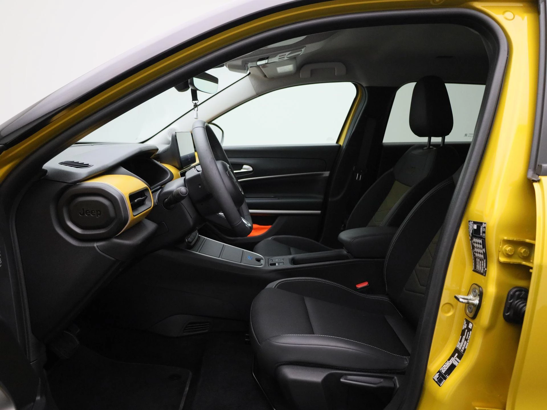 Jeep-Avenger-image-8