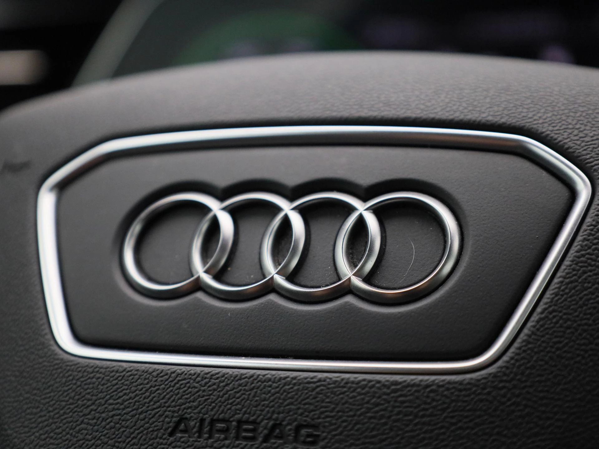 Audi-e-tron-image-27
