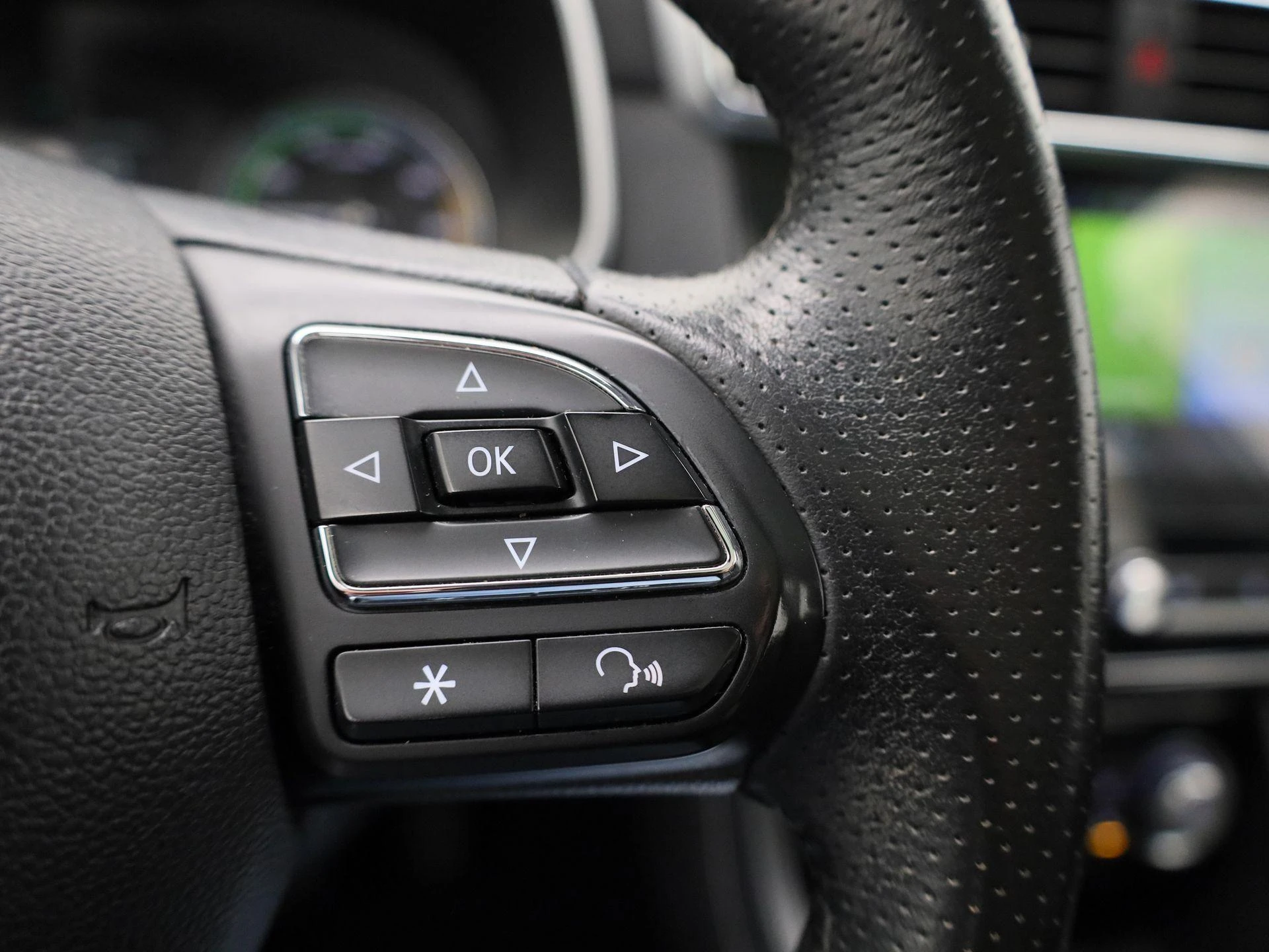 MG-ZS EV-image-17