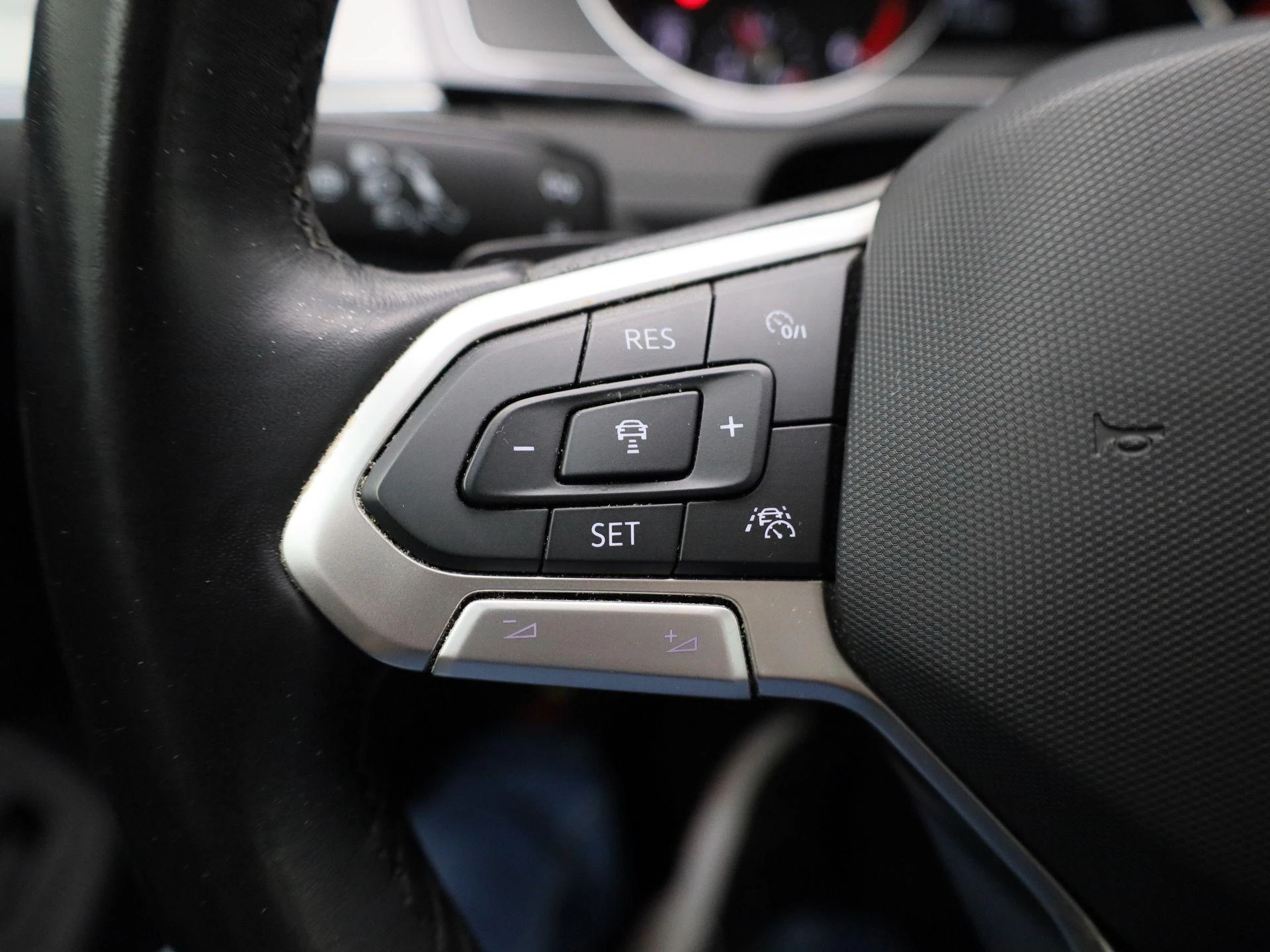 Volkswagen Passat Variant 2.0 TDI 90kW DSG Style Adapt. Cruise | Schuif-dak