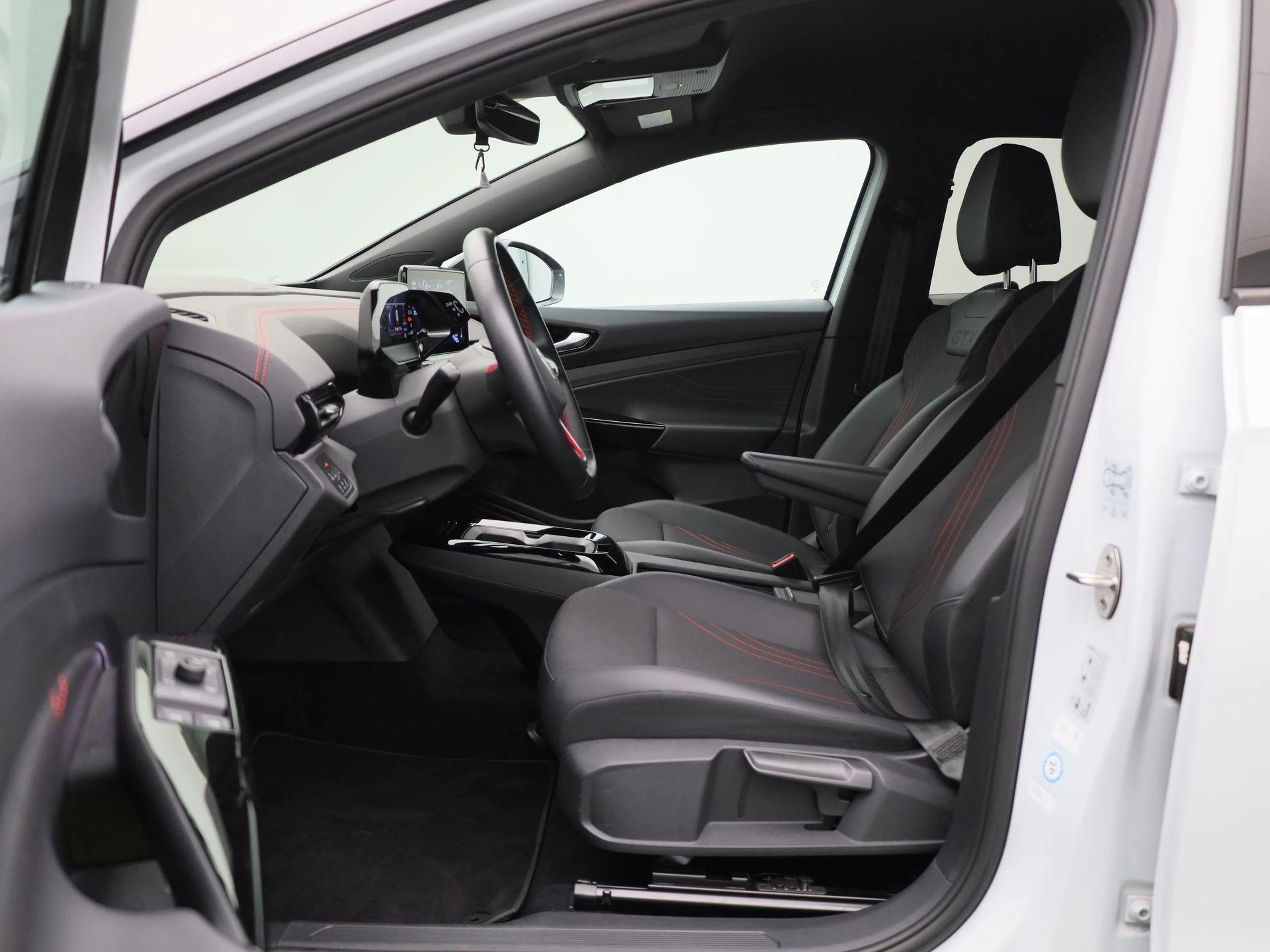 Volkswagen-ID.4-image-9