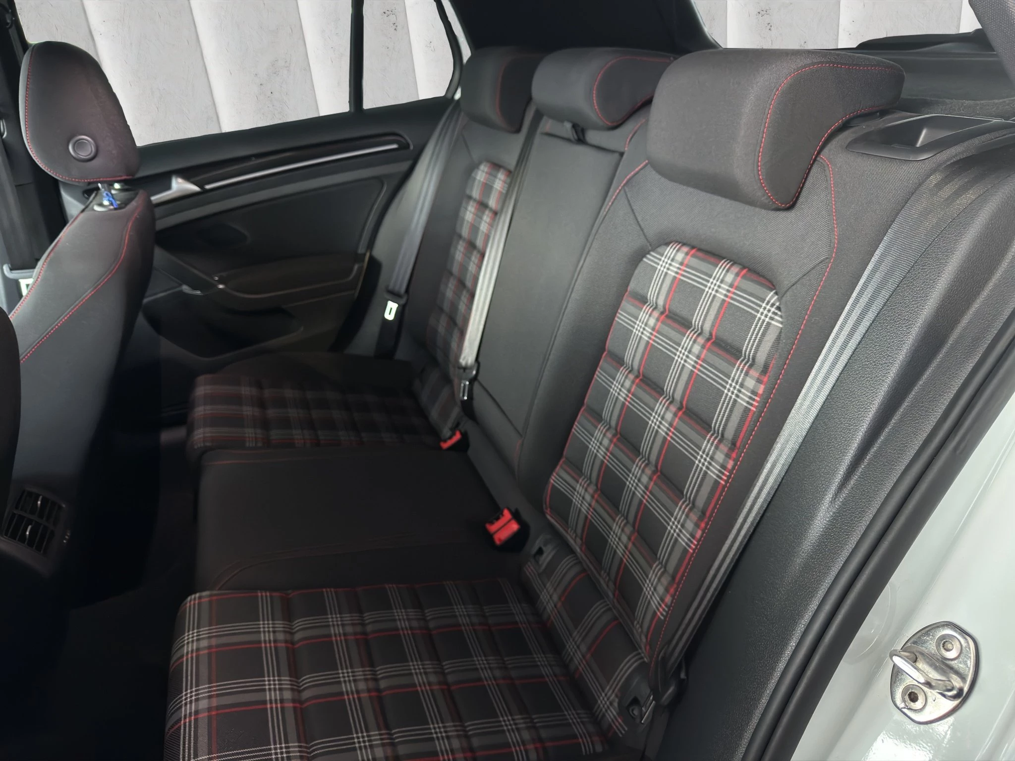 Volkswagen Golf VII 2.0 GTI Performance BMT