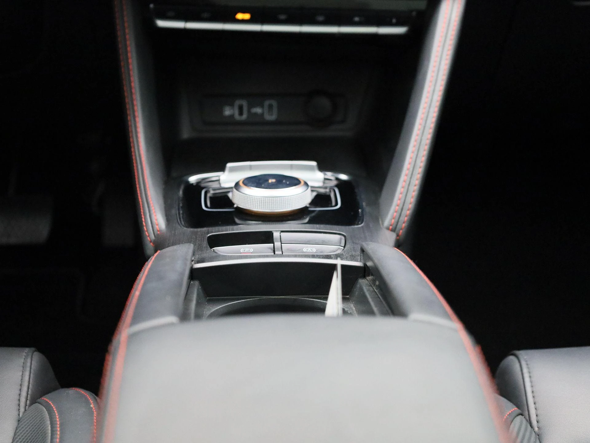 MG-ZS EV-image-9