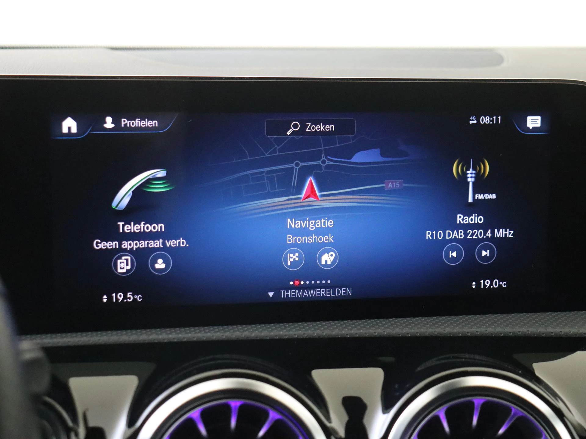 Mercedes-Benz-A-Klasse-image-15