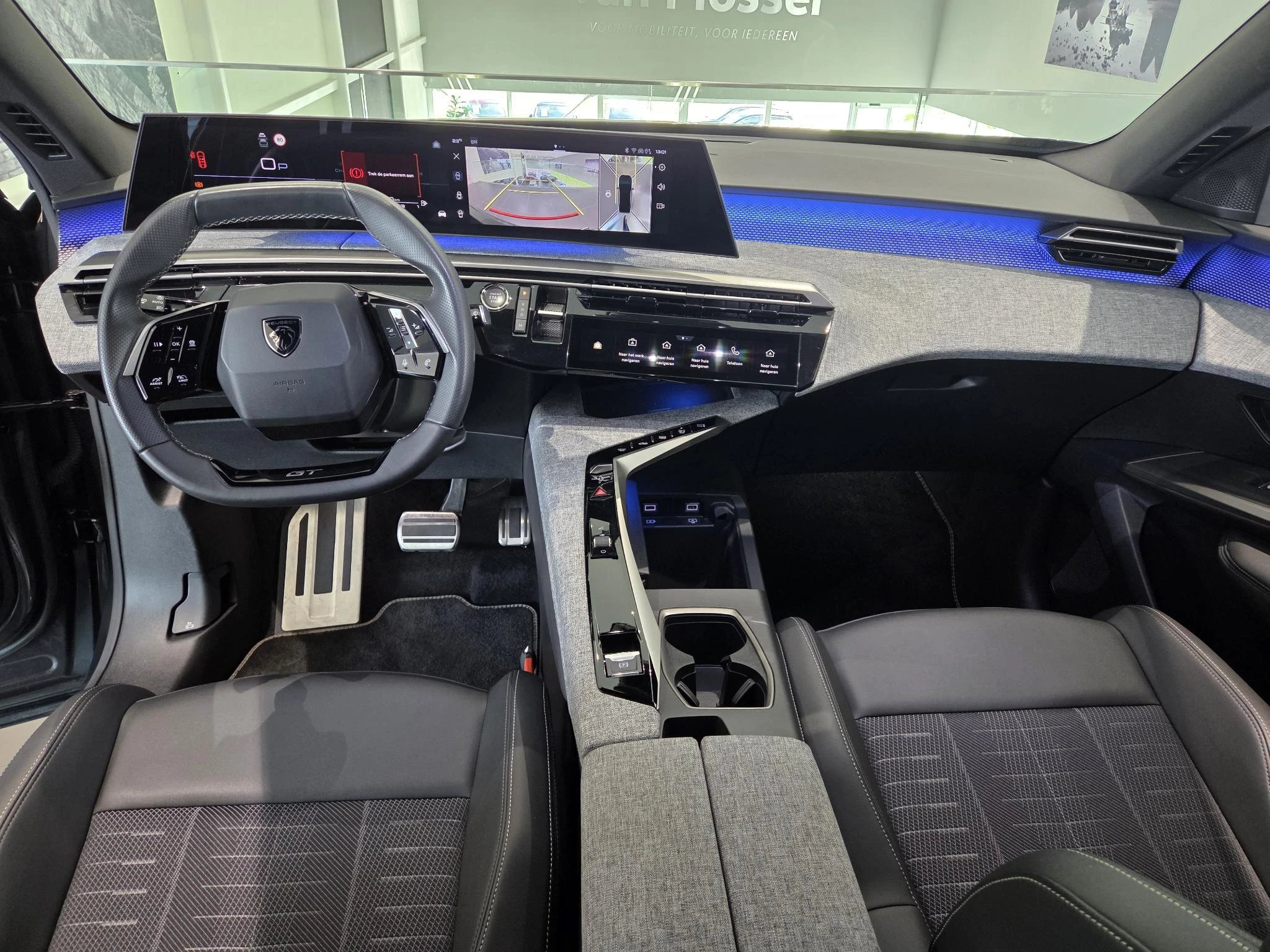 Peugeot-e-3008-image-4