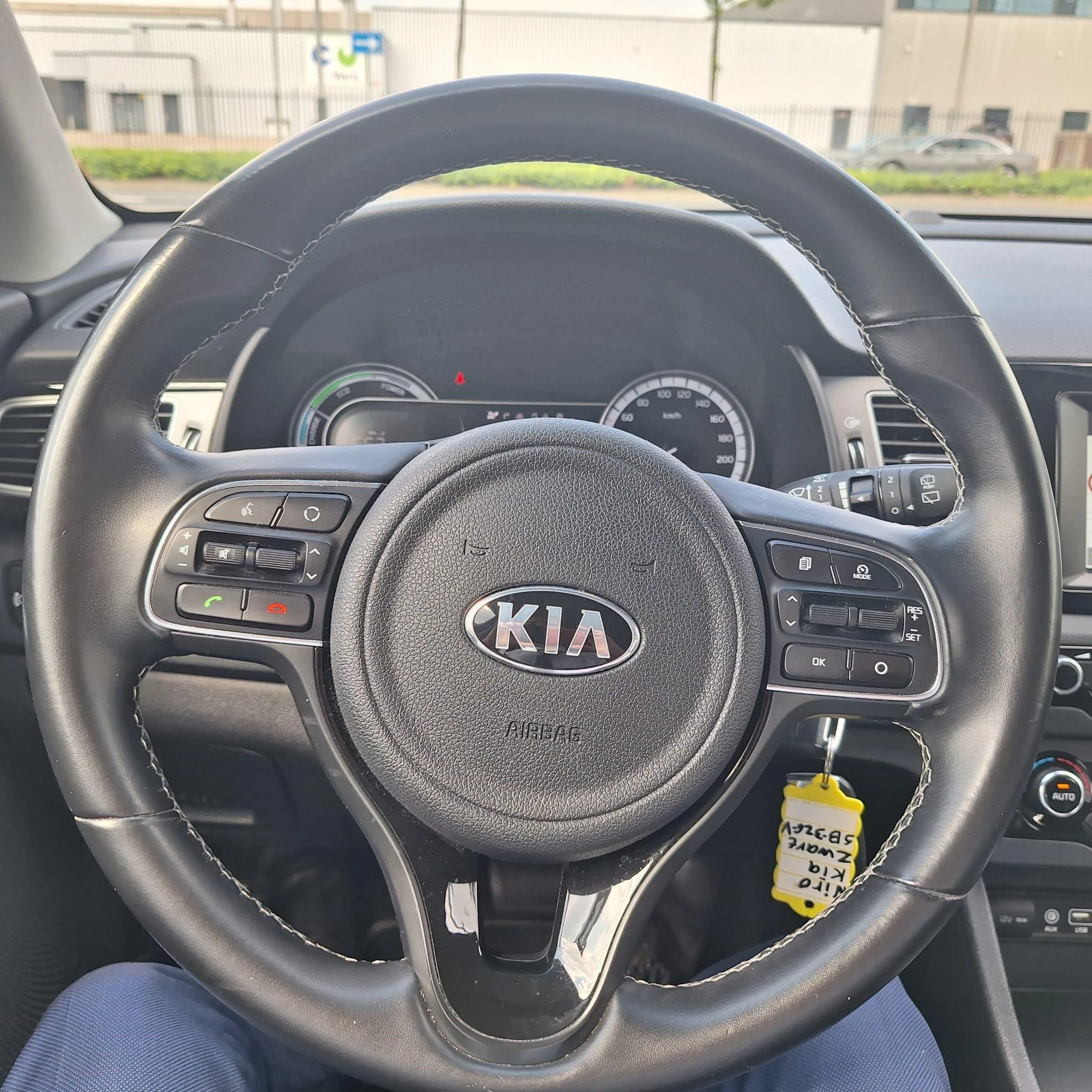 Kia-Niro-image-16