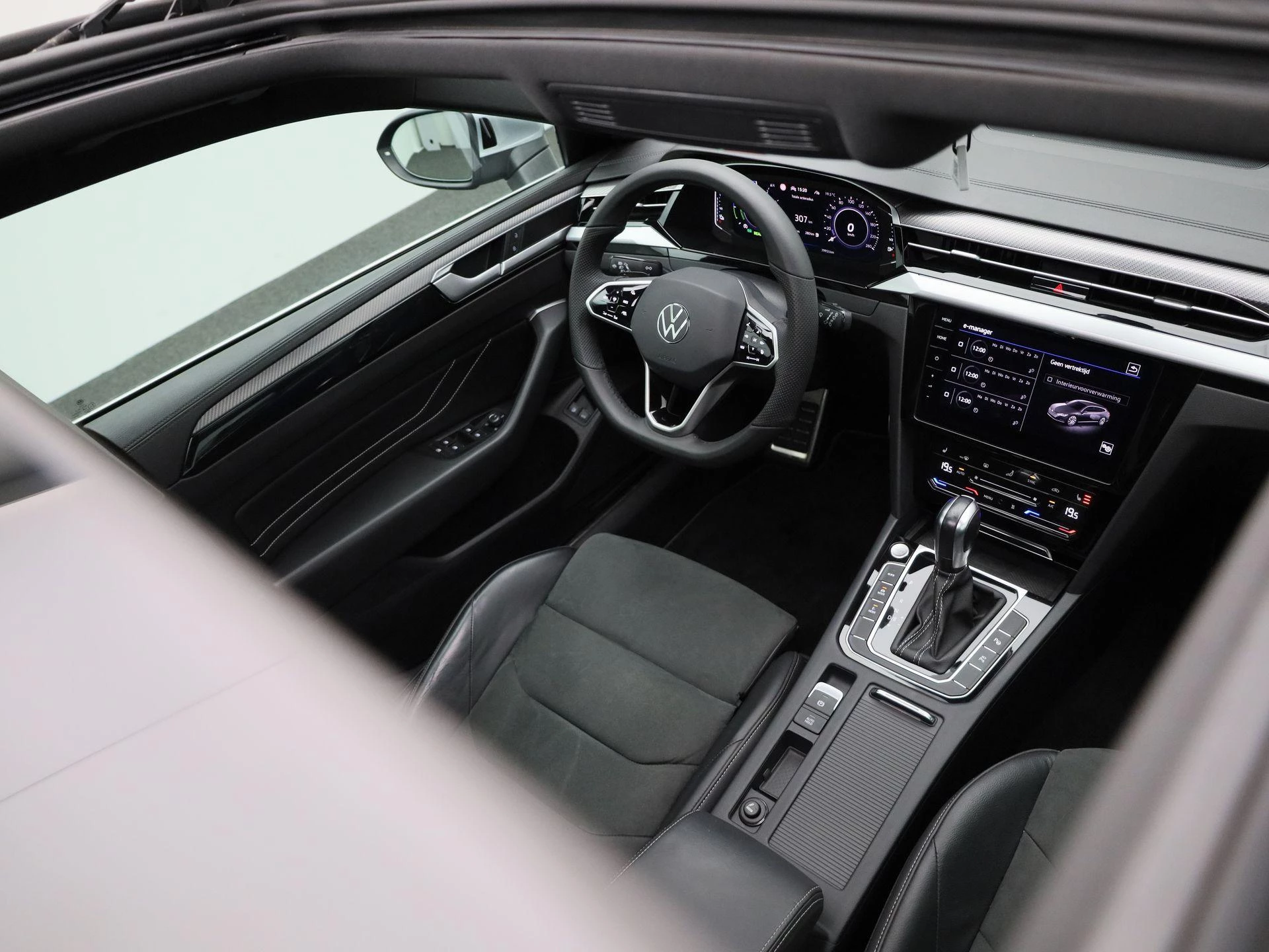 Volkswagen Arteon Shooting Brake 1.4 TSI eHybrid R-Line Business+ 218 PK|