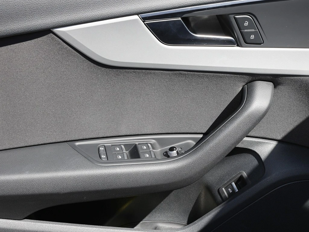 Audi-A4-image-18