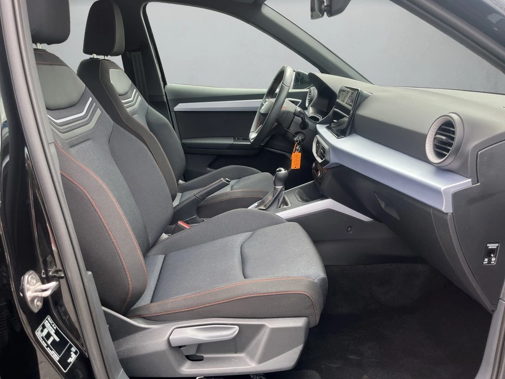 SEAT Arona 1.0 TSI FR *Navi*LED*