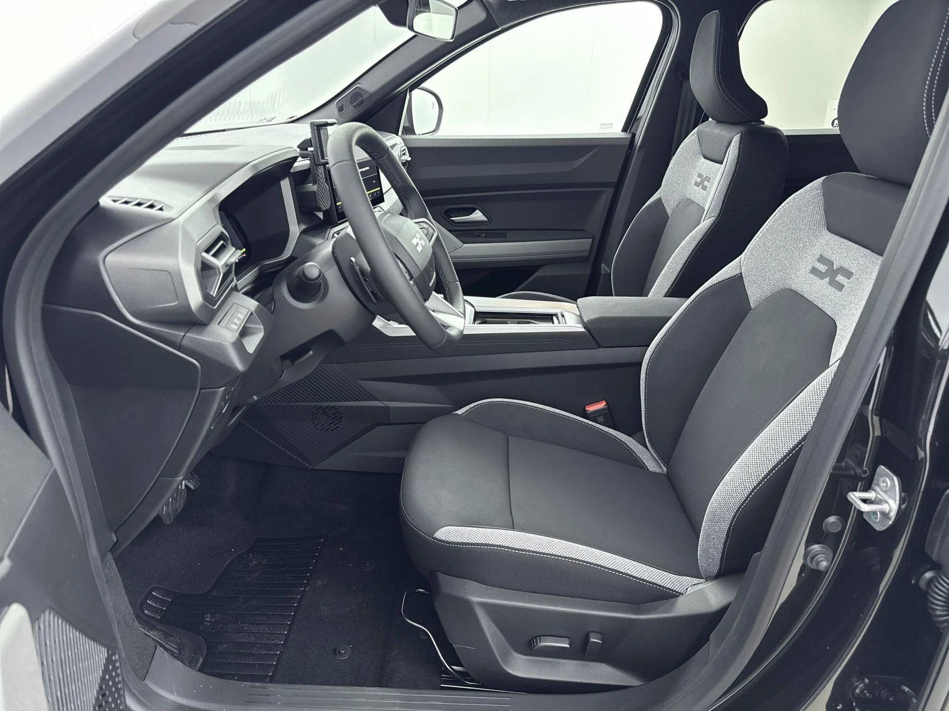 Dacia-Bigster-image-33