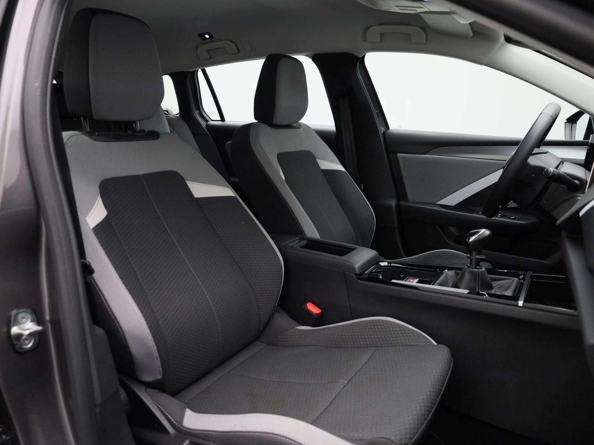 Opel-Astra-image-31