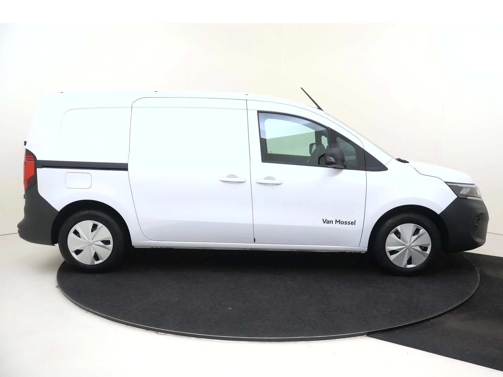 Nissan-Townstar-image-8