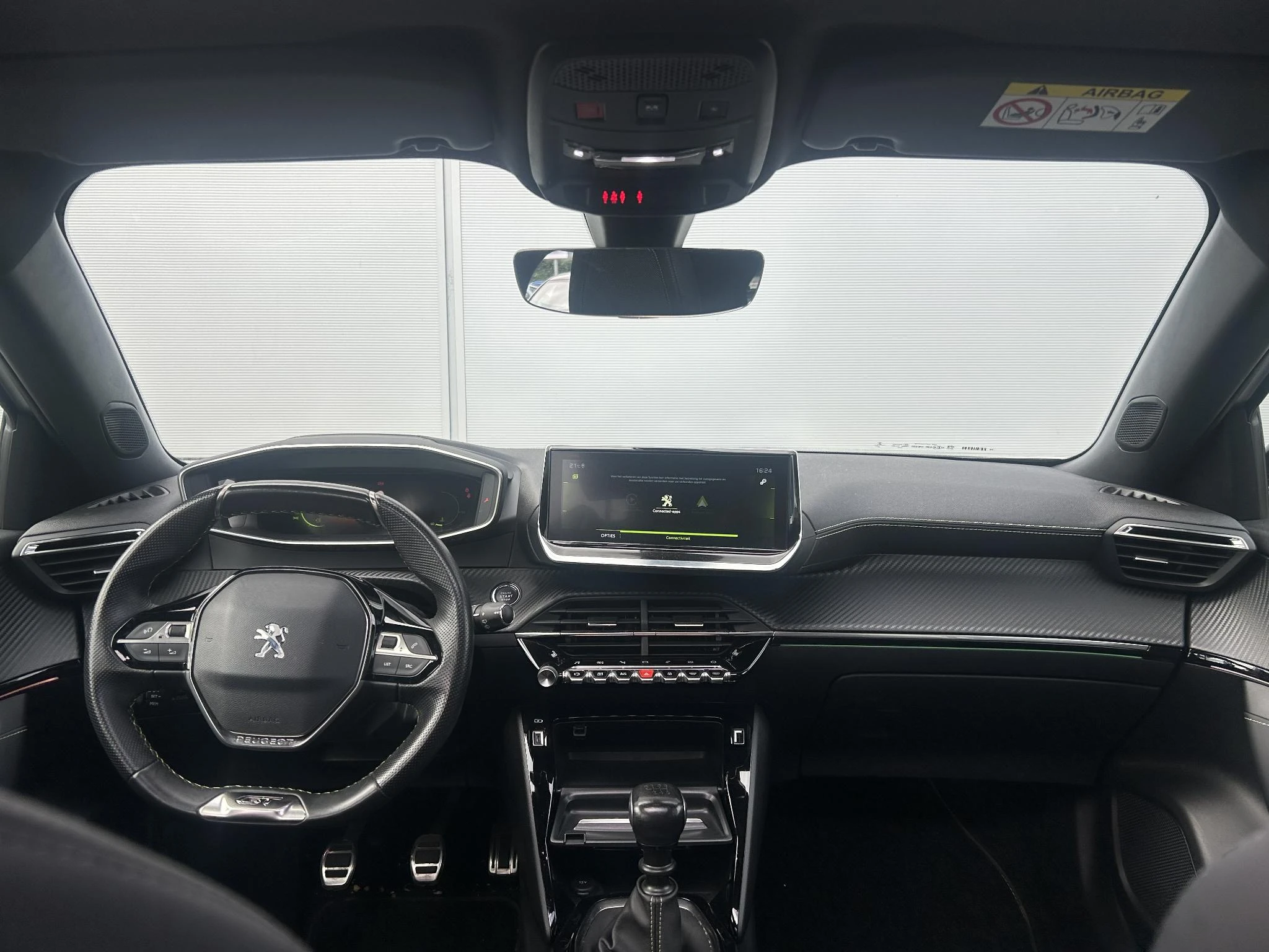 Peugeot-2008-image-9