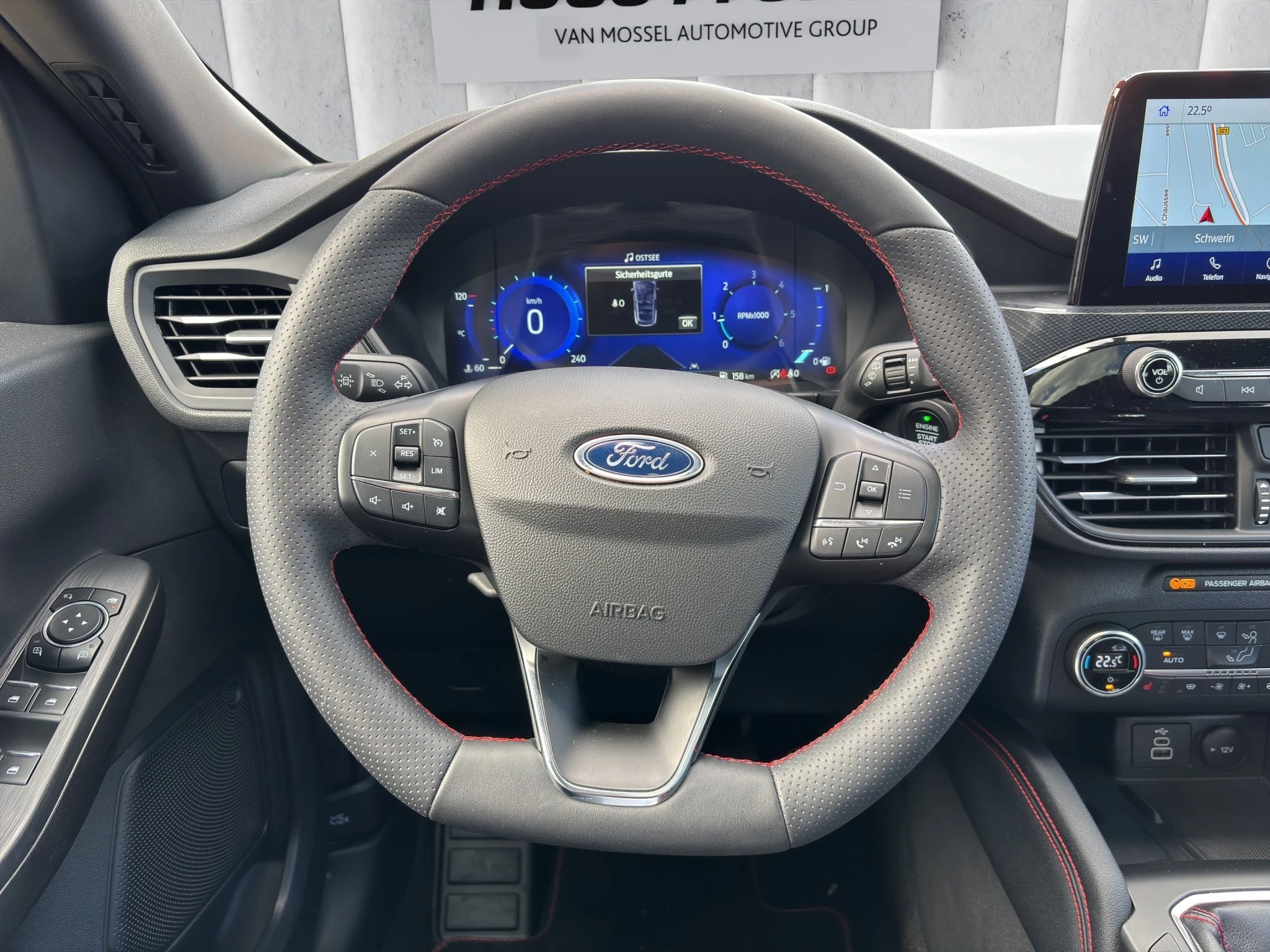 Ford Kuga ST-Line AHK*GJR*KLIMAAUT*PAMO*WINT.PKT