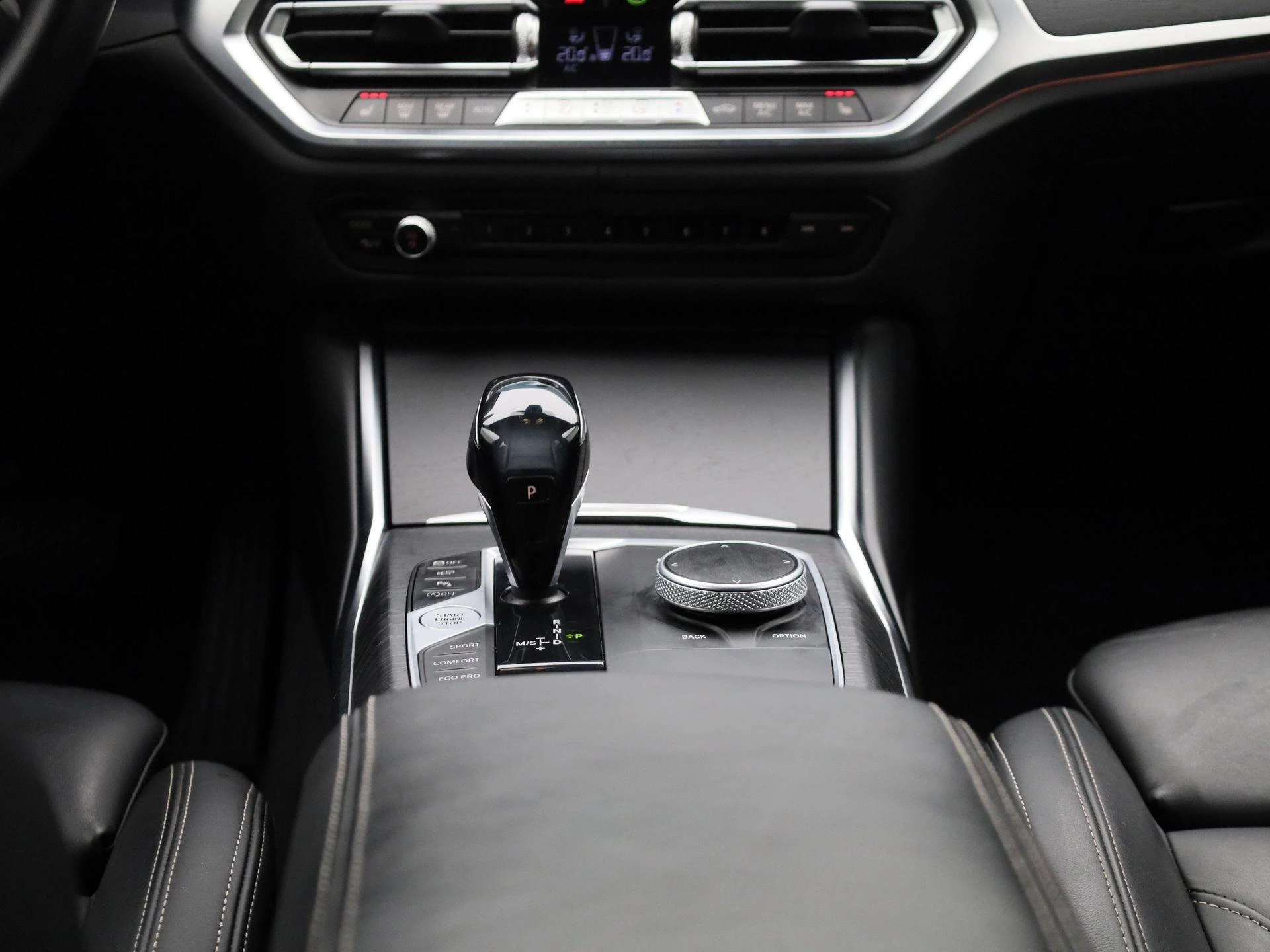 BMW 3 Serie Touring 330i xDrive High Executive Edition