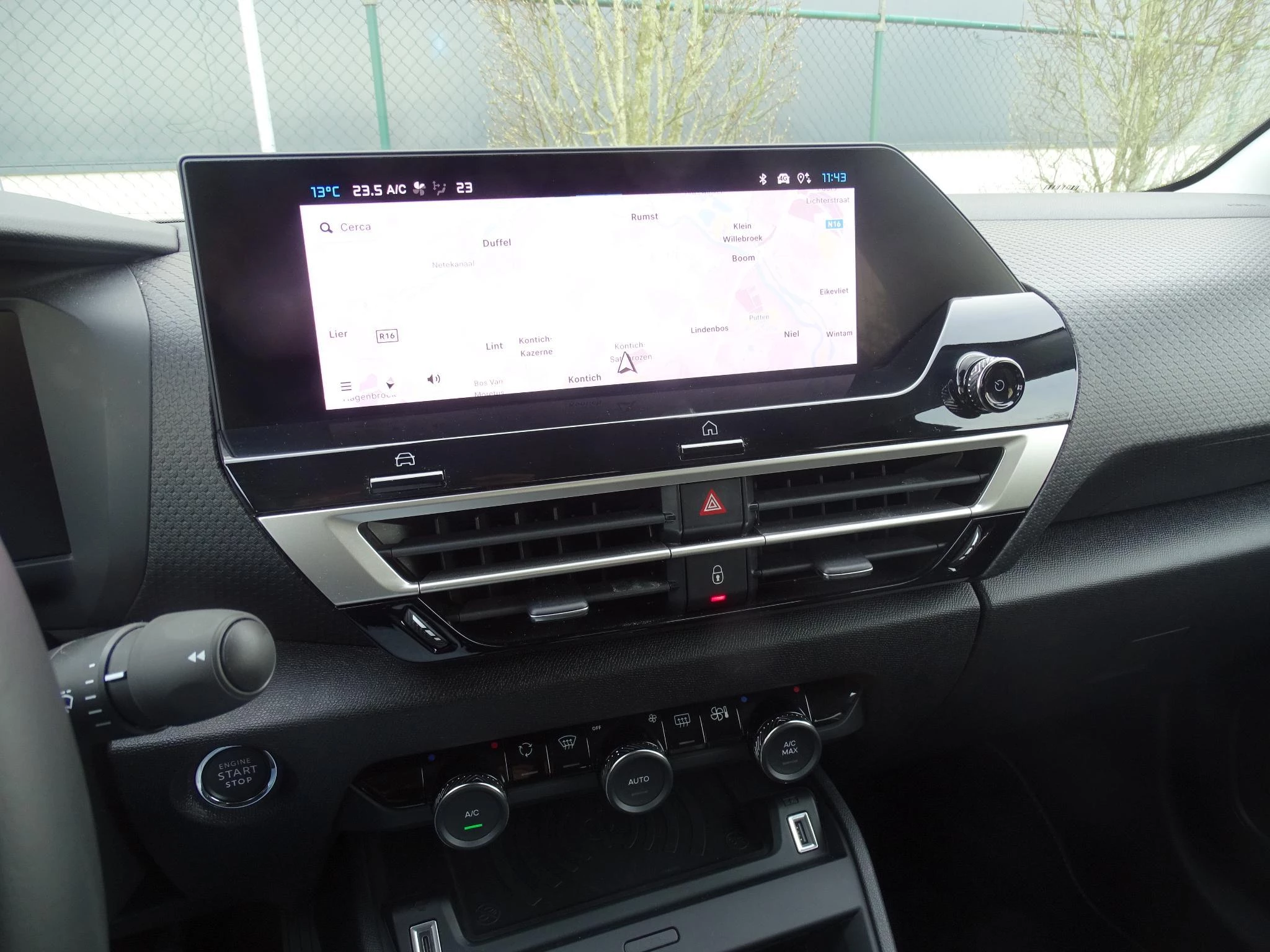 Citroën C4 1.2 Hybride 136 ë-DCS6 MAX