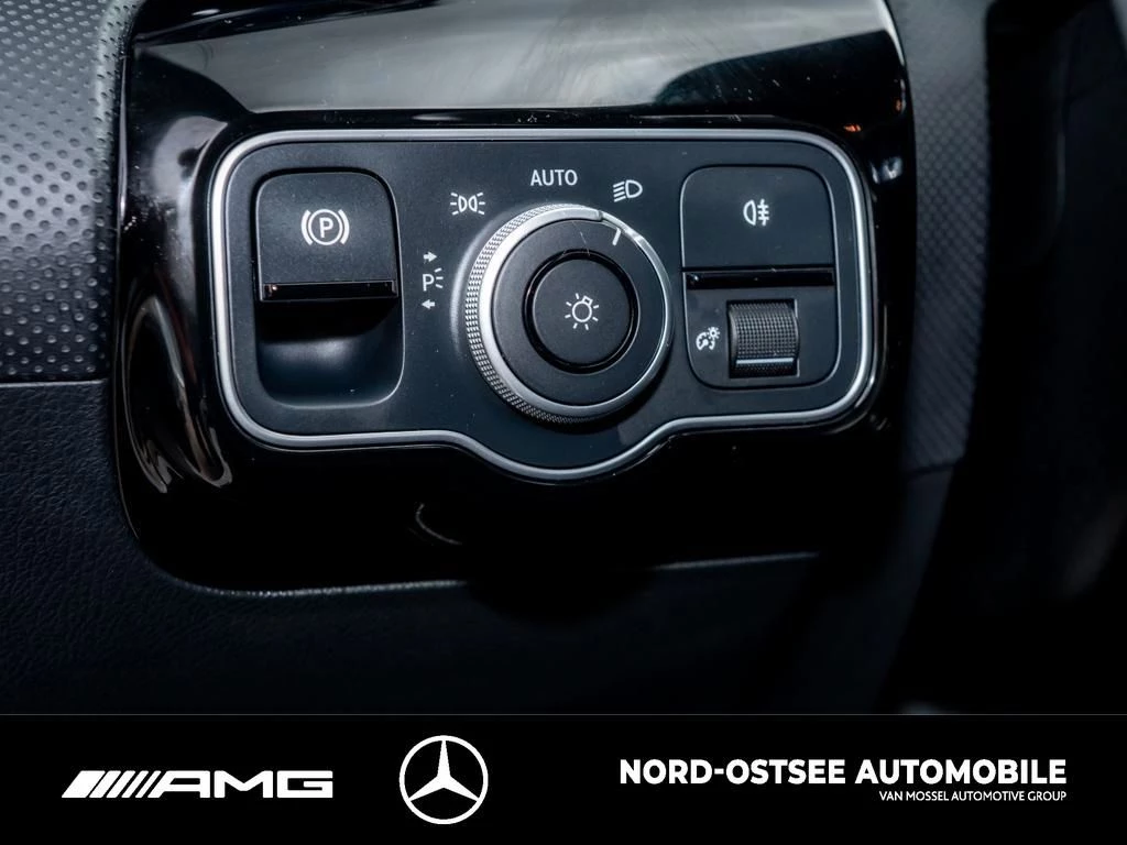 Mercedes-Benz A-Klasse 200 AMG NIGHT SHZ MBUX KLIMA AMG Line