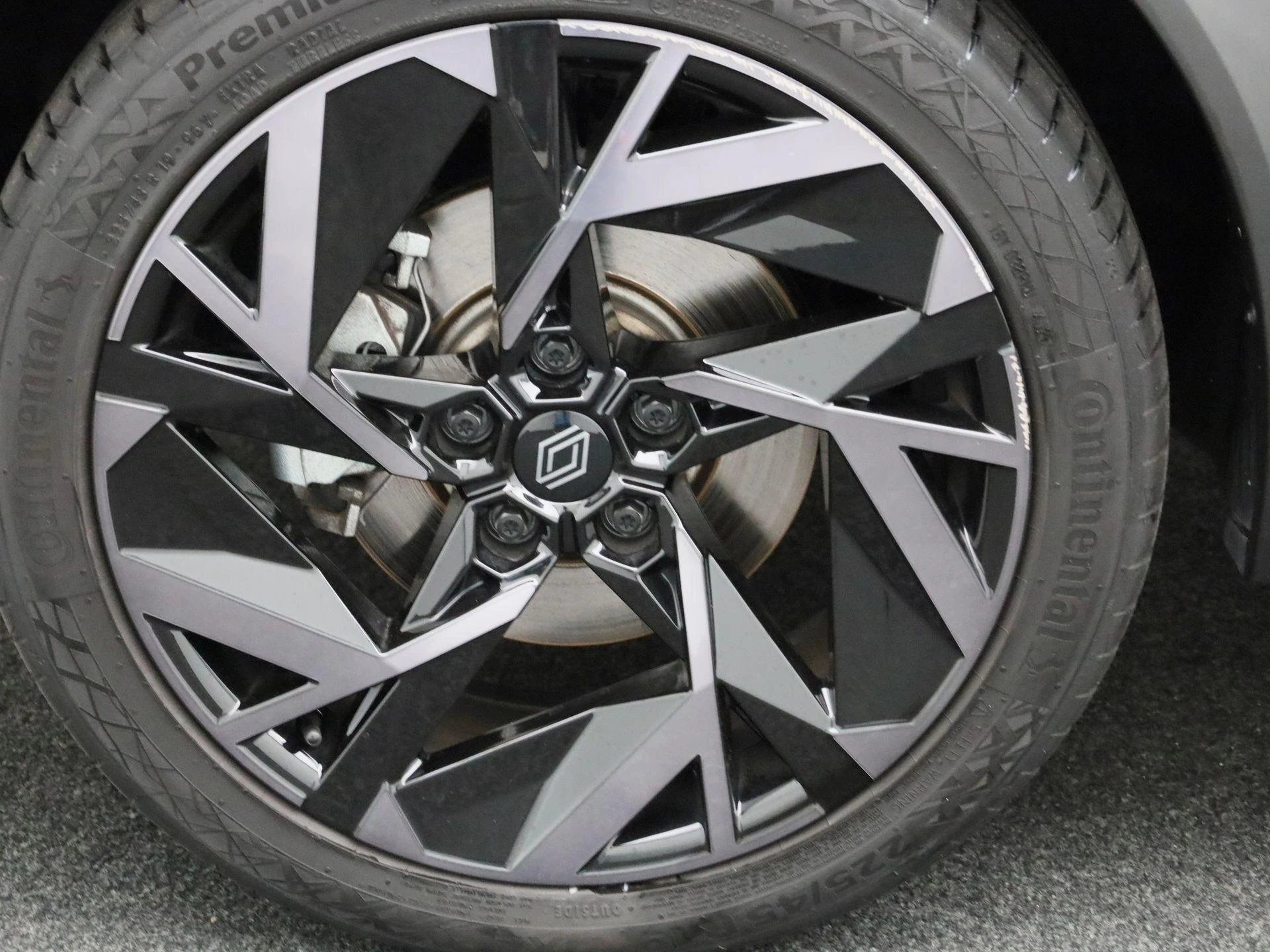Renault-Captur-image-11