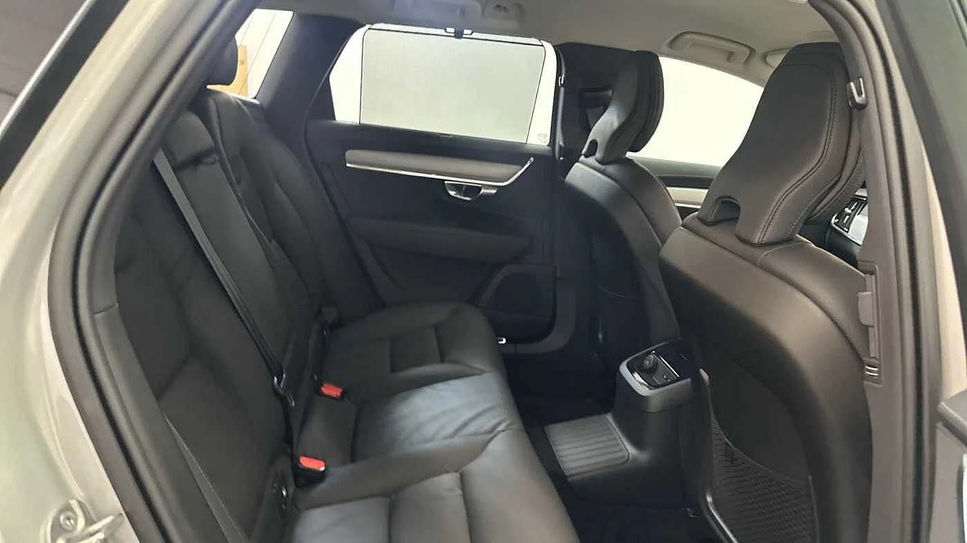 Volvo-V90-image-7