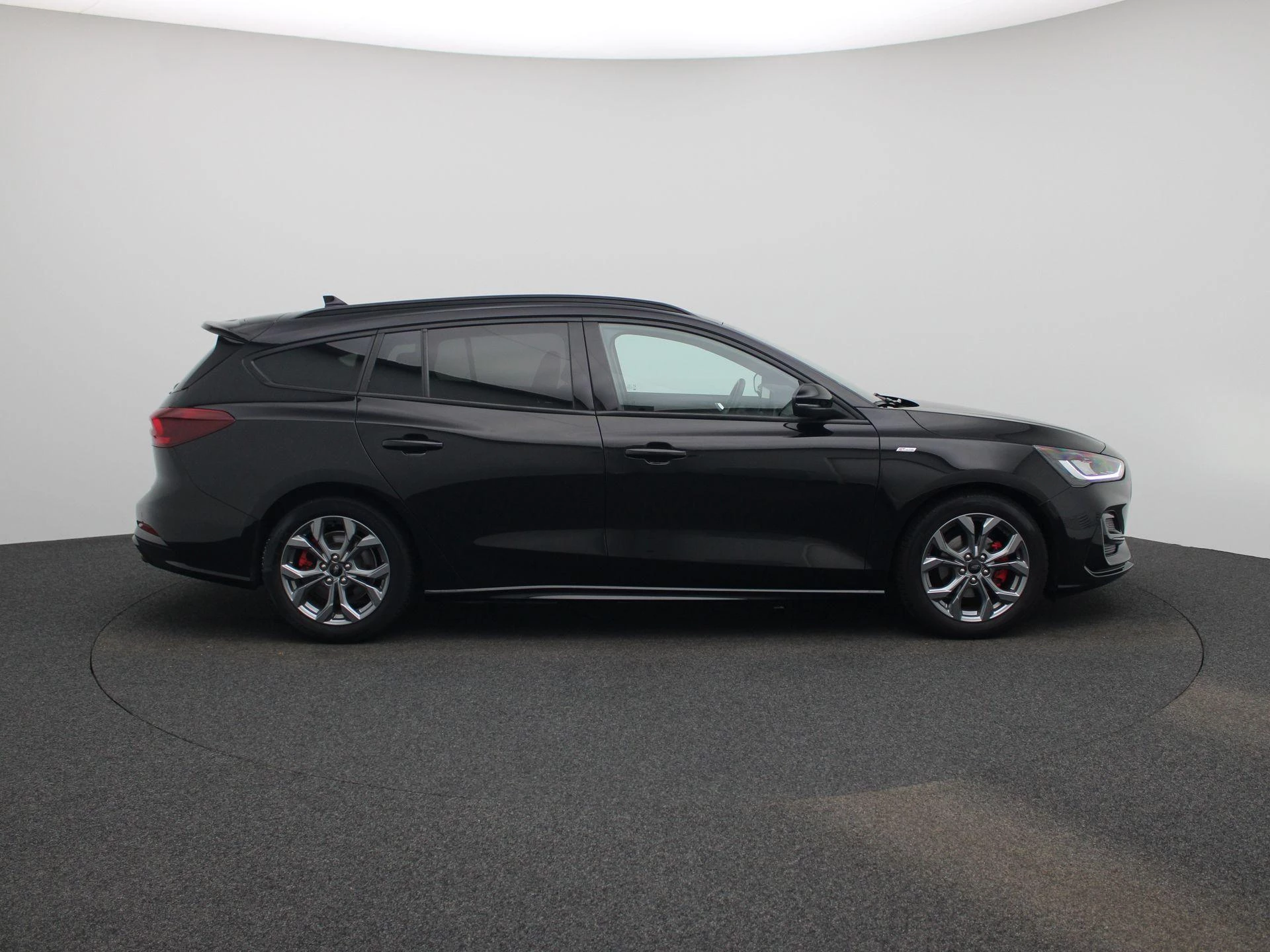 Ford Focus Wagon 1.0 EcoBoost Hybrid ST Line X