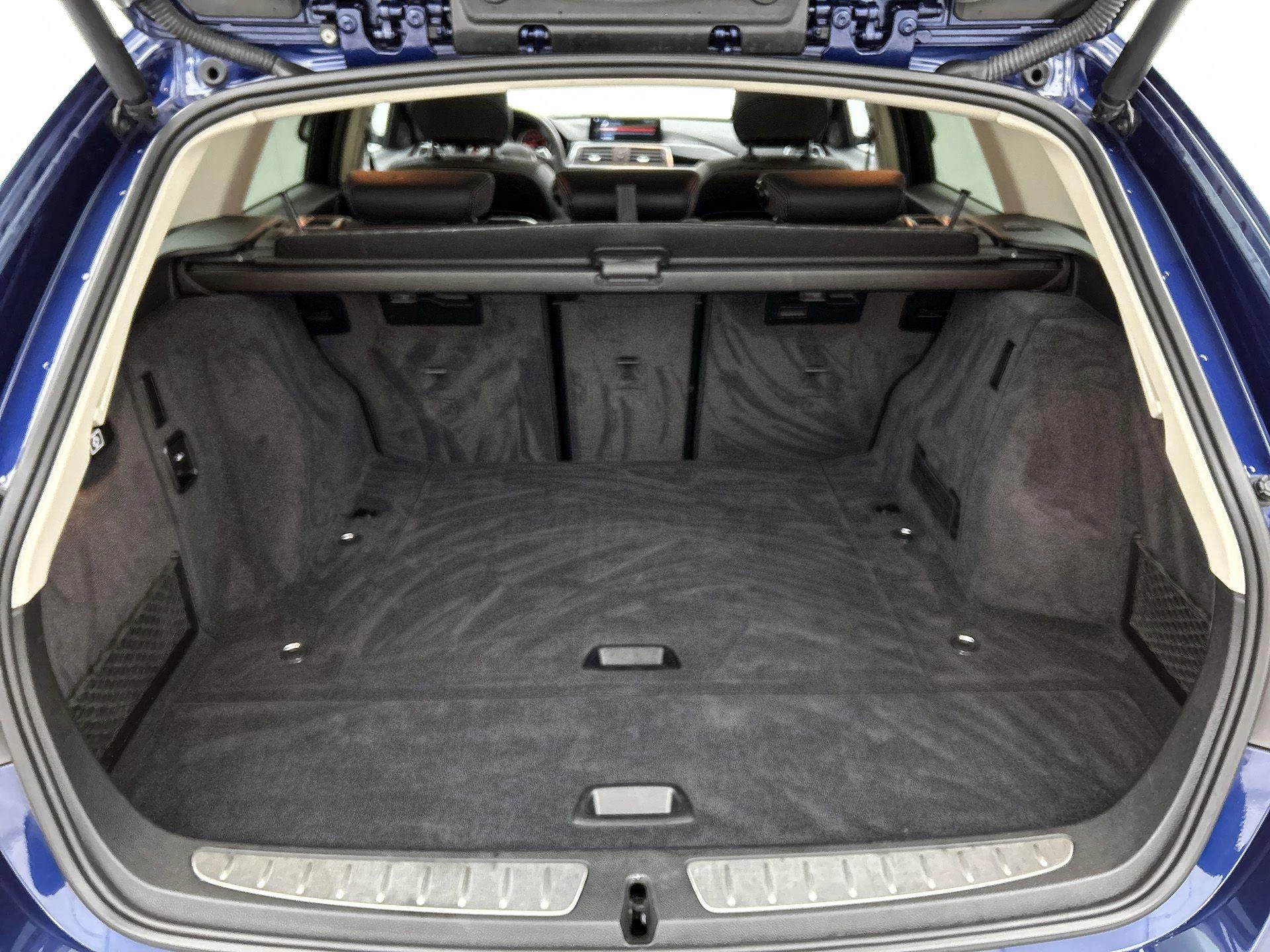 BMW-3 Serie-image-31