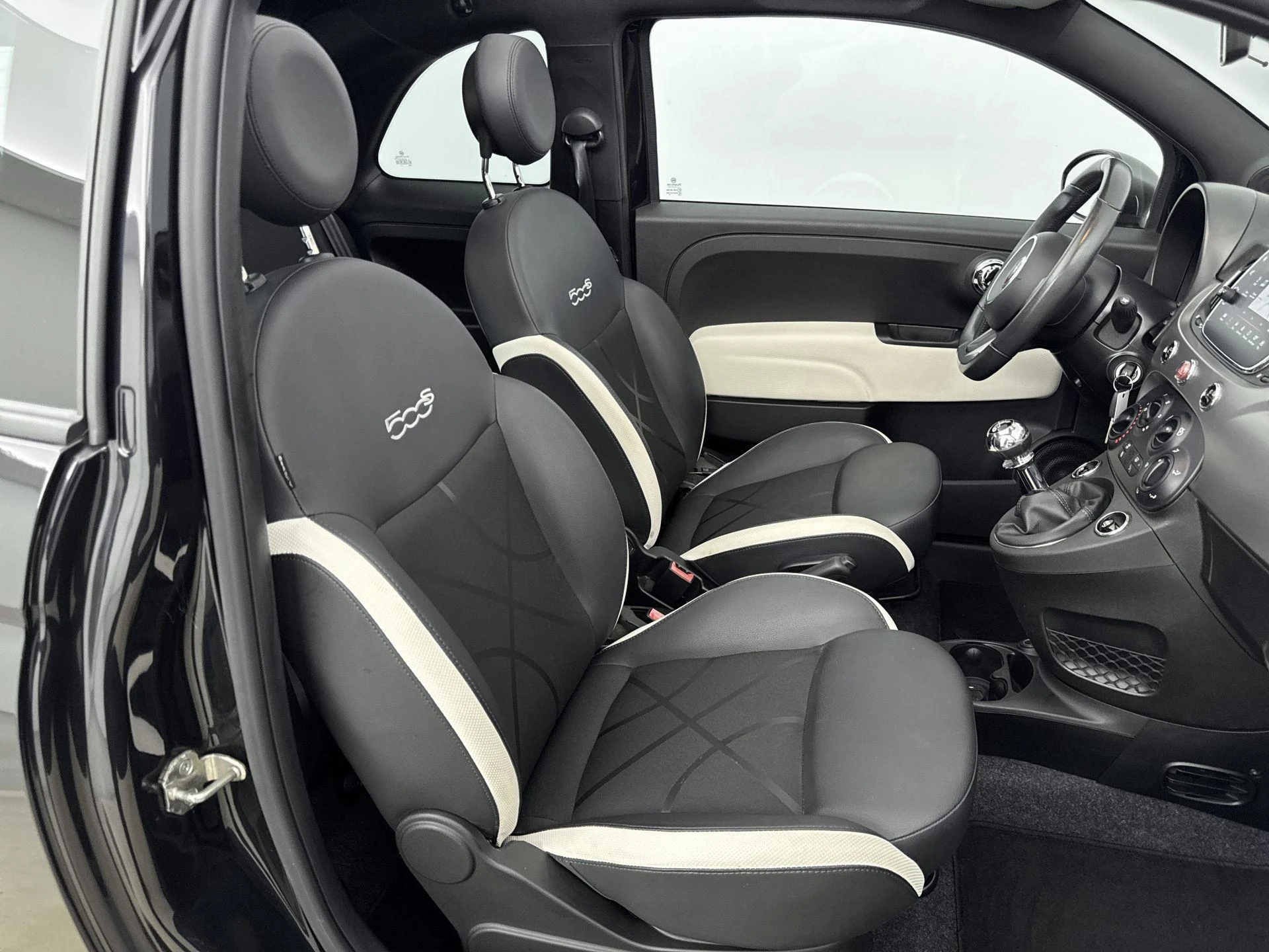 Fiat-500C-image-11
