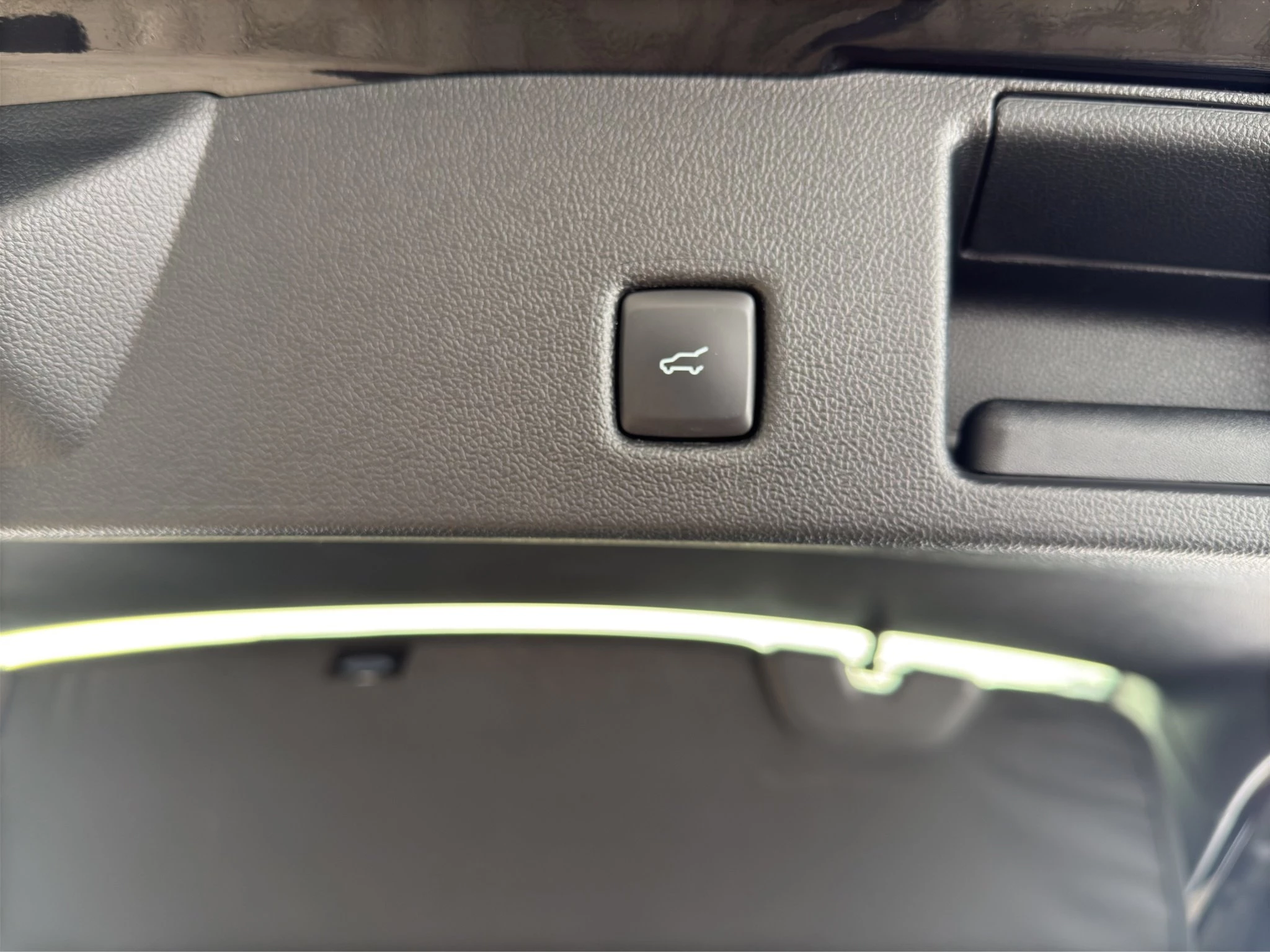 Ford Kuga ST-Line X*PANO*AHK*KAM*ACC*NAVI*SOUND-SYS.