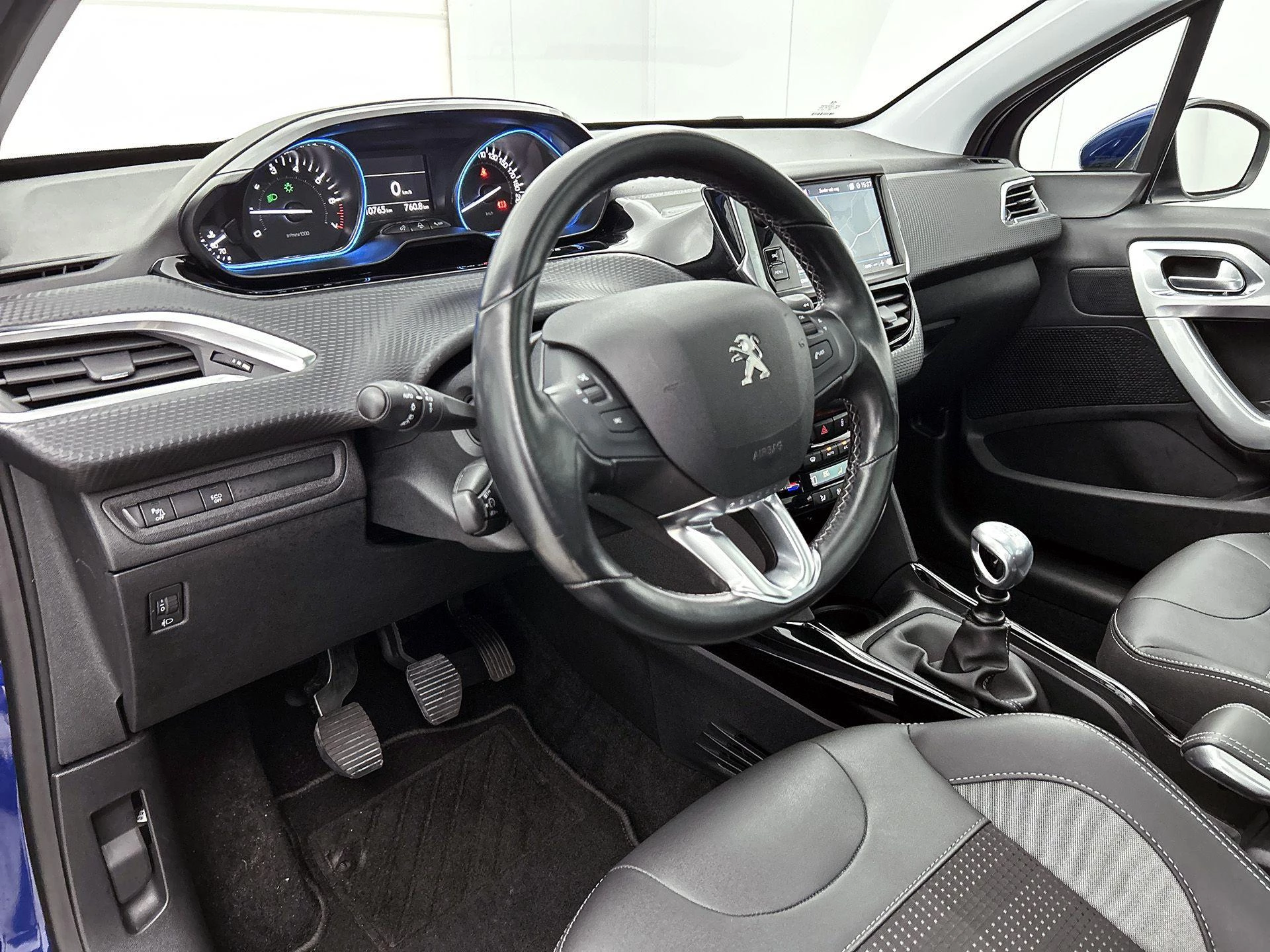 Peugeot-2008-image-18