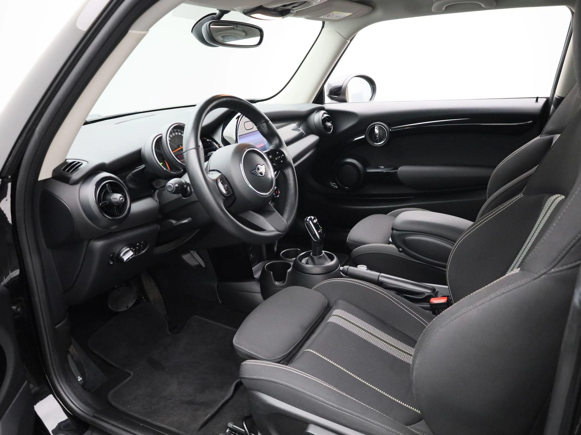 MINI-Cooper S-image-15