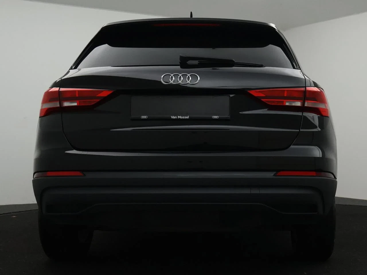 Audi-Q3-image-20