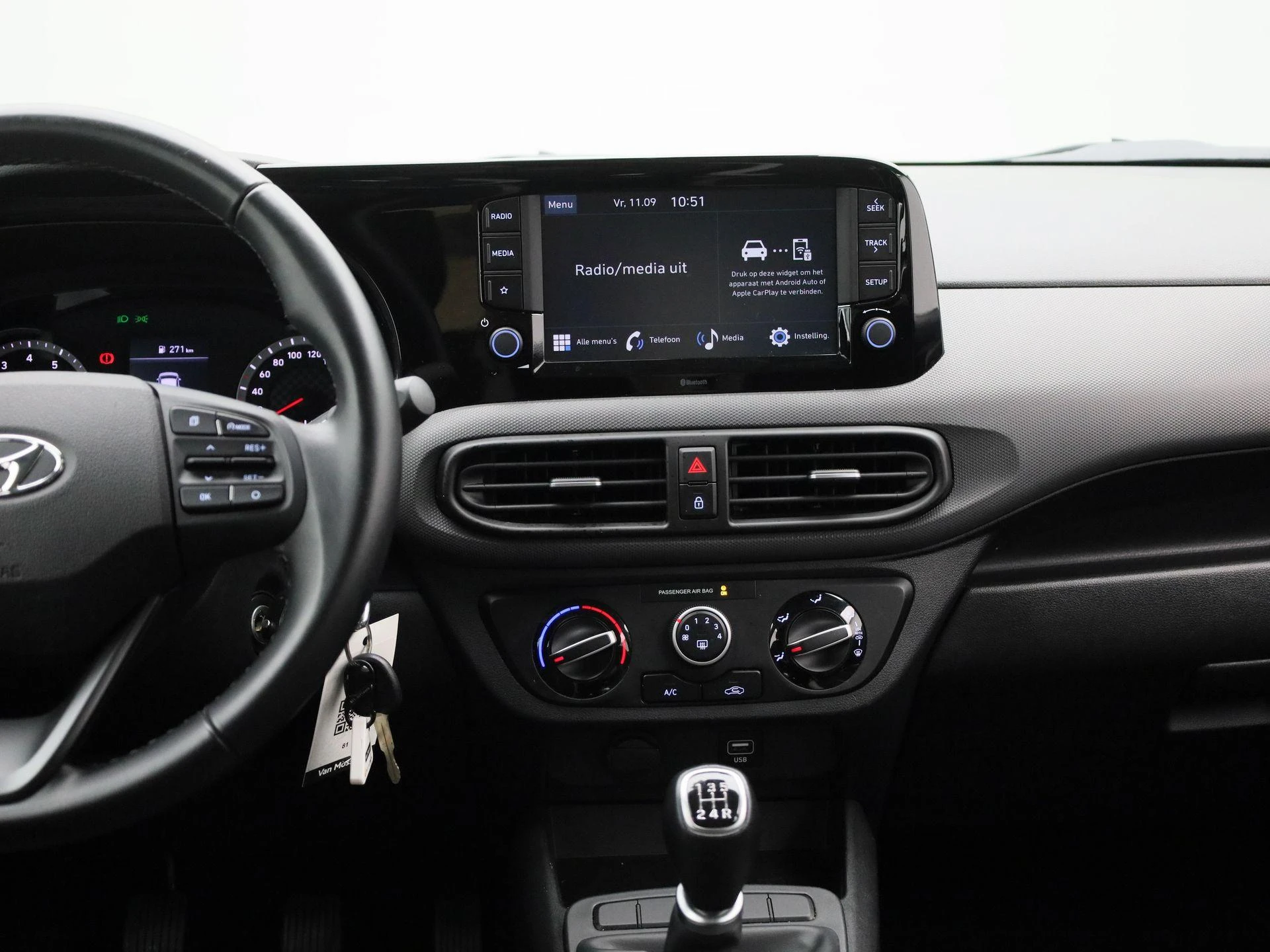 Hyundai-i10-image-7