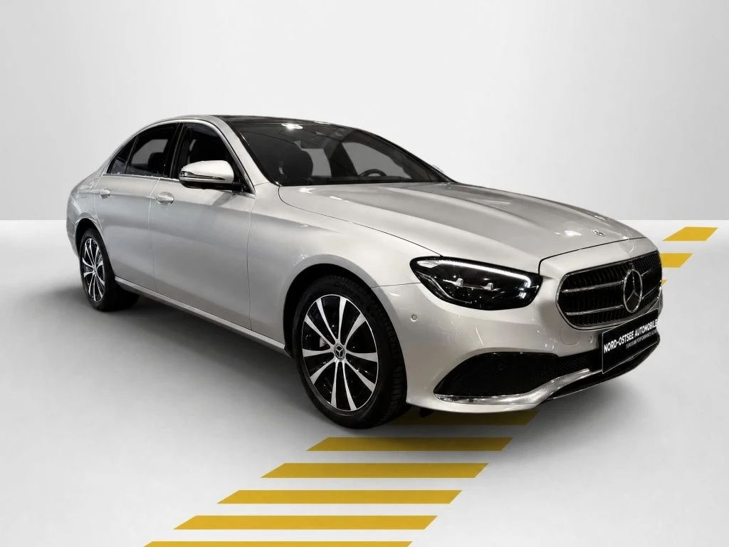 Mercedes-Benz-E-Klasse 300 de-image-16