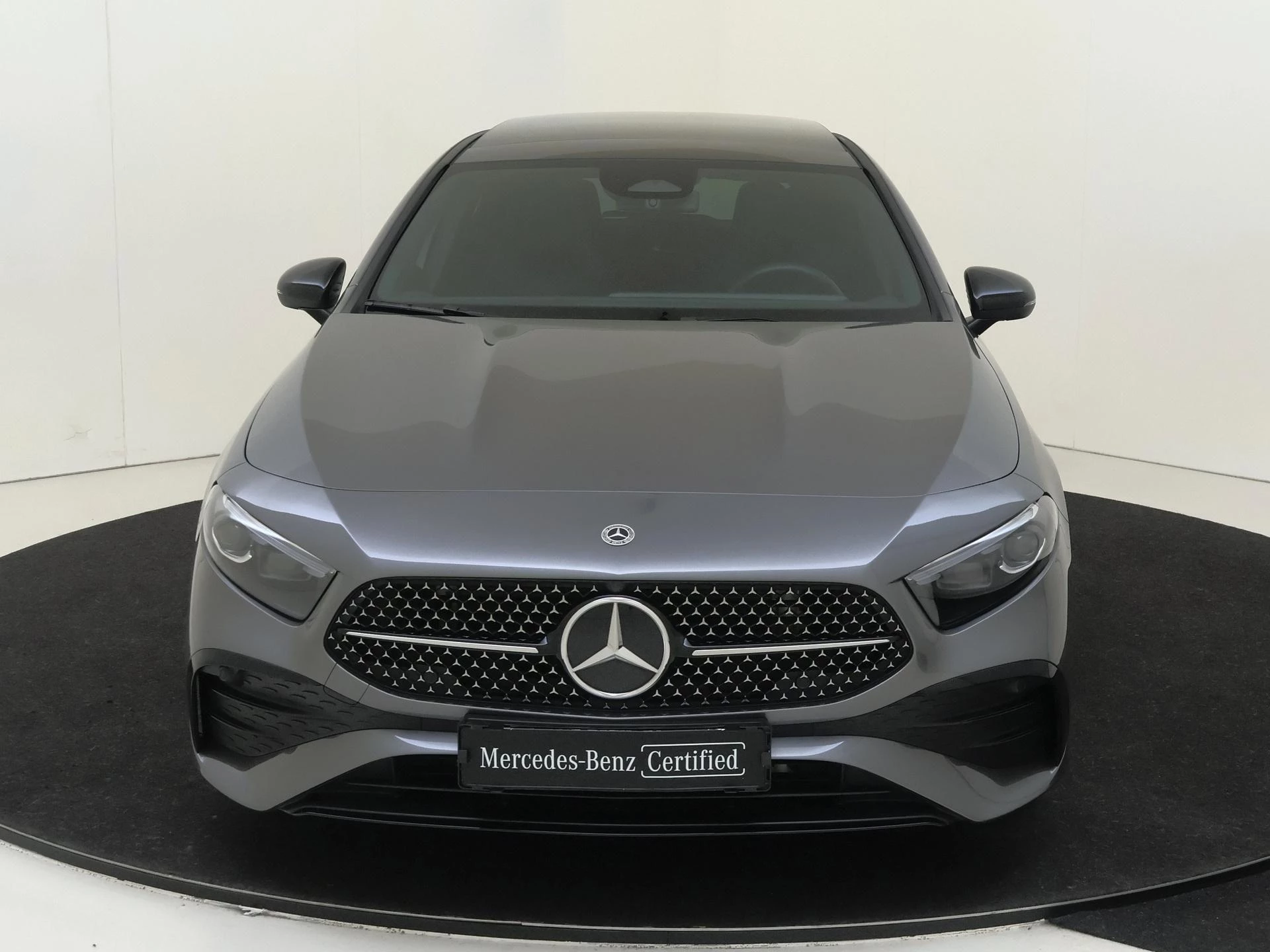 Mercedes-Benz-A-Klasse-image-5