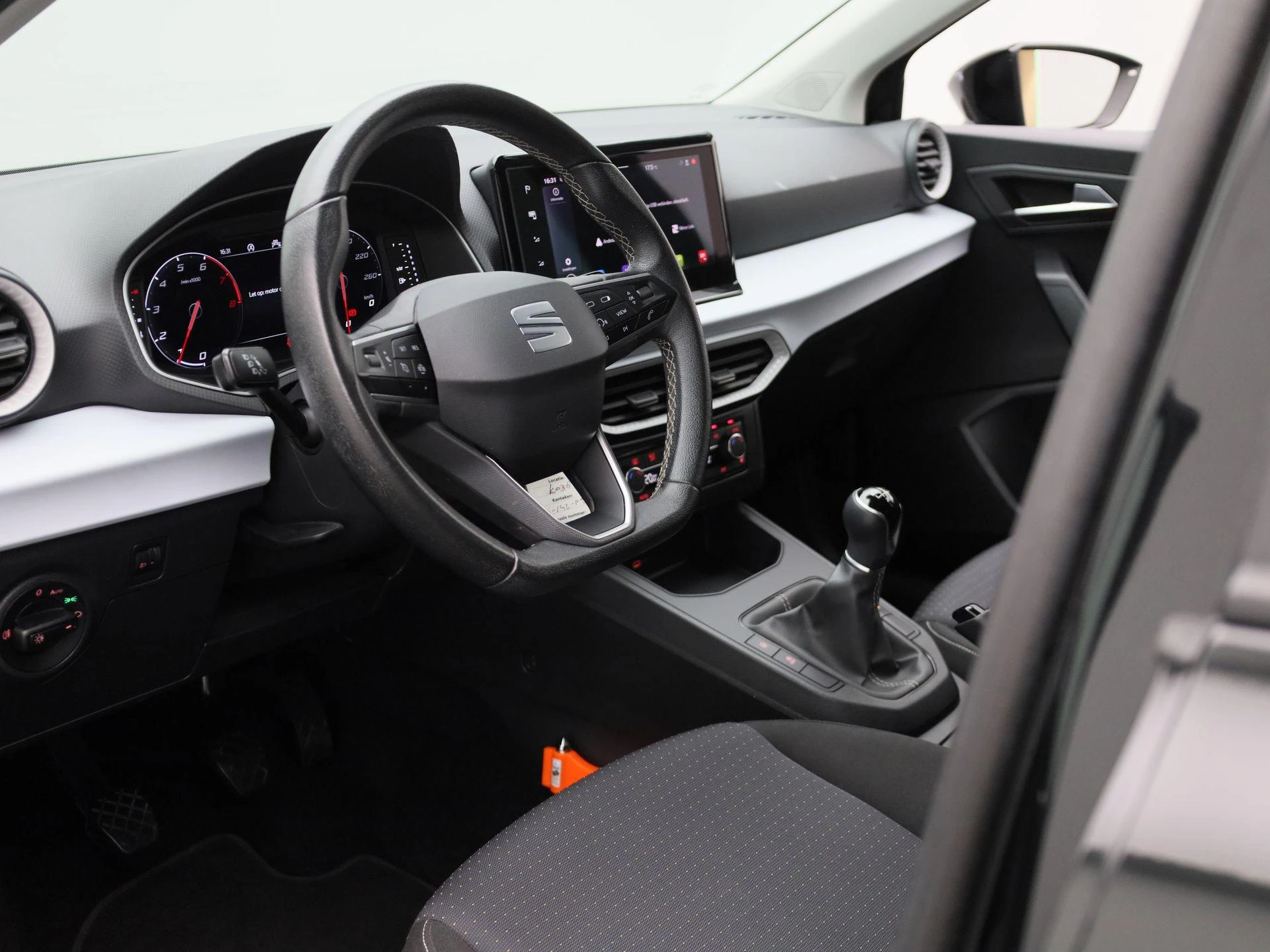 SEAT-Ibiza-image-14