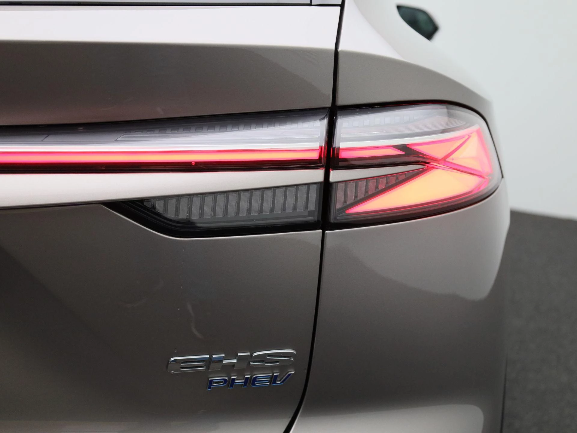 MG HS 1.5 PHEV Aut. Luxury
