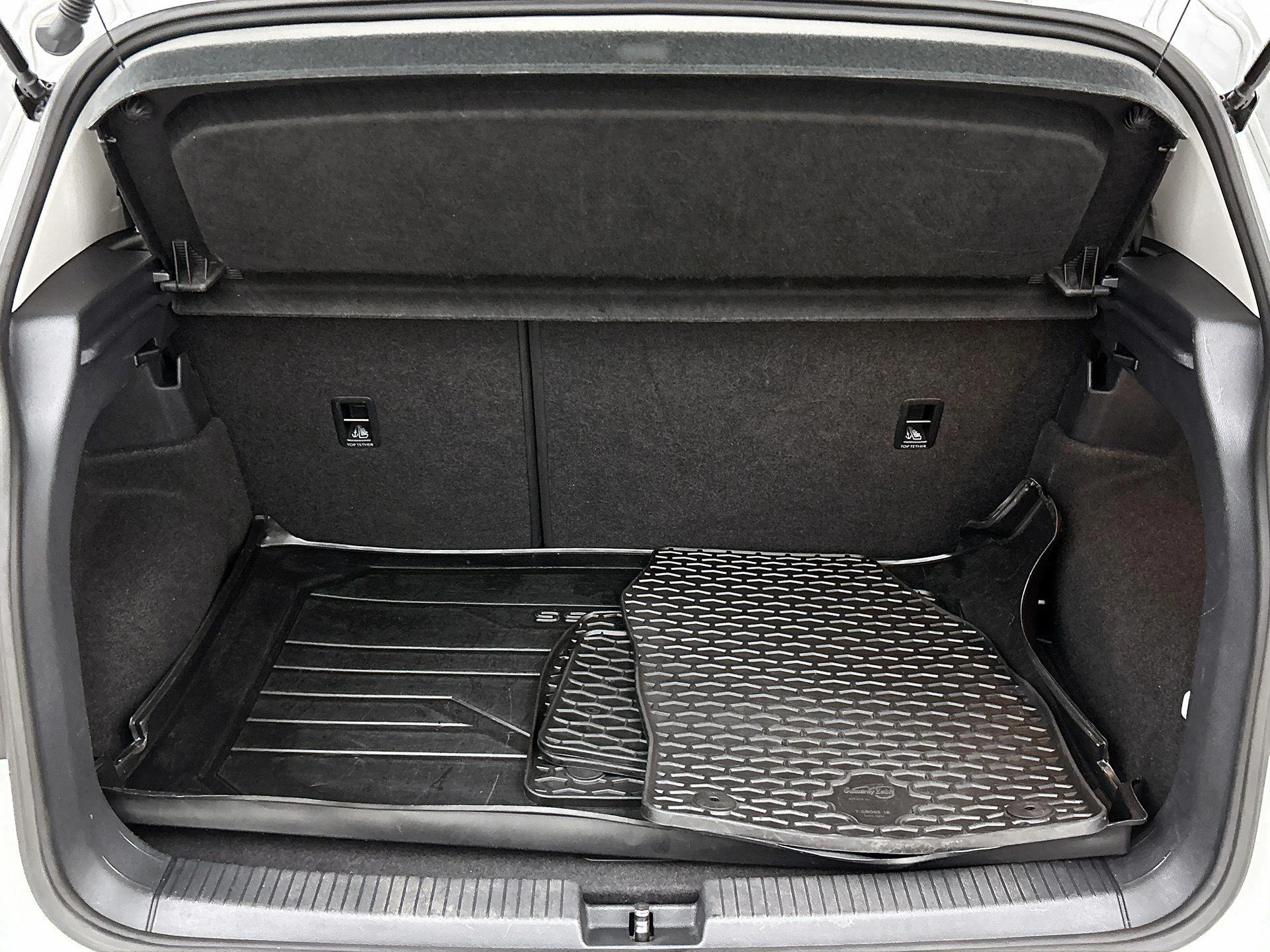 Volkswagen-T-Cross-image-17