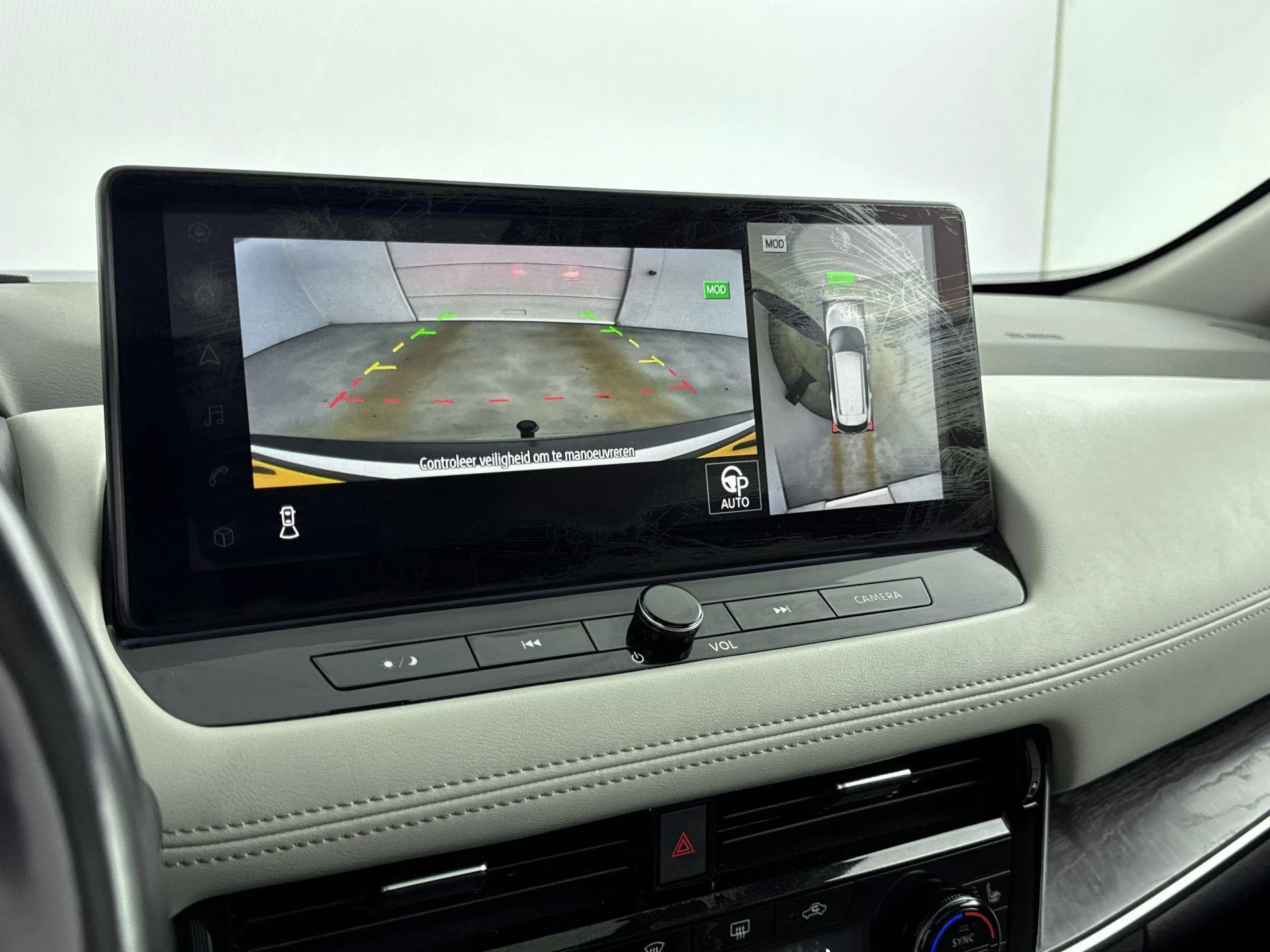 Nissan-X-Trail-image-8