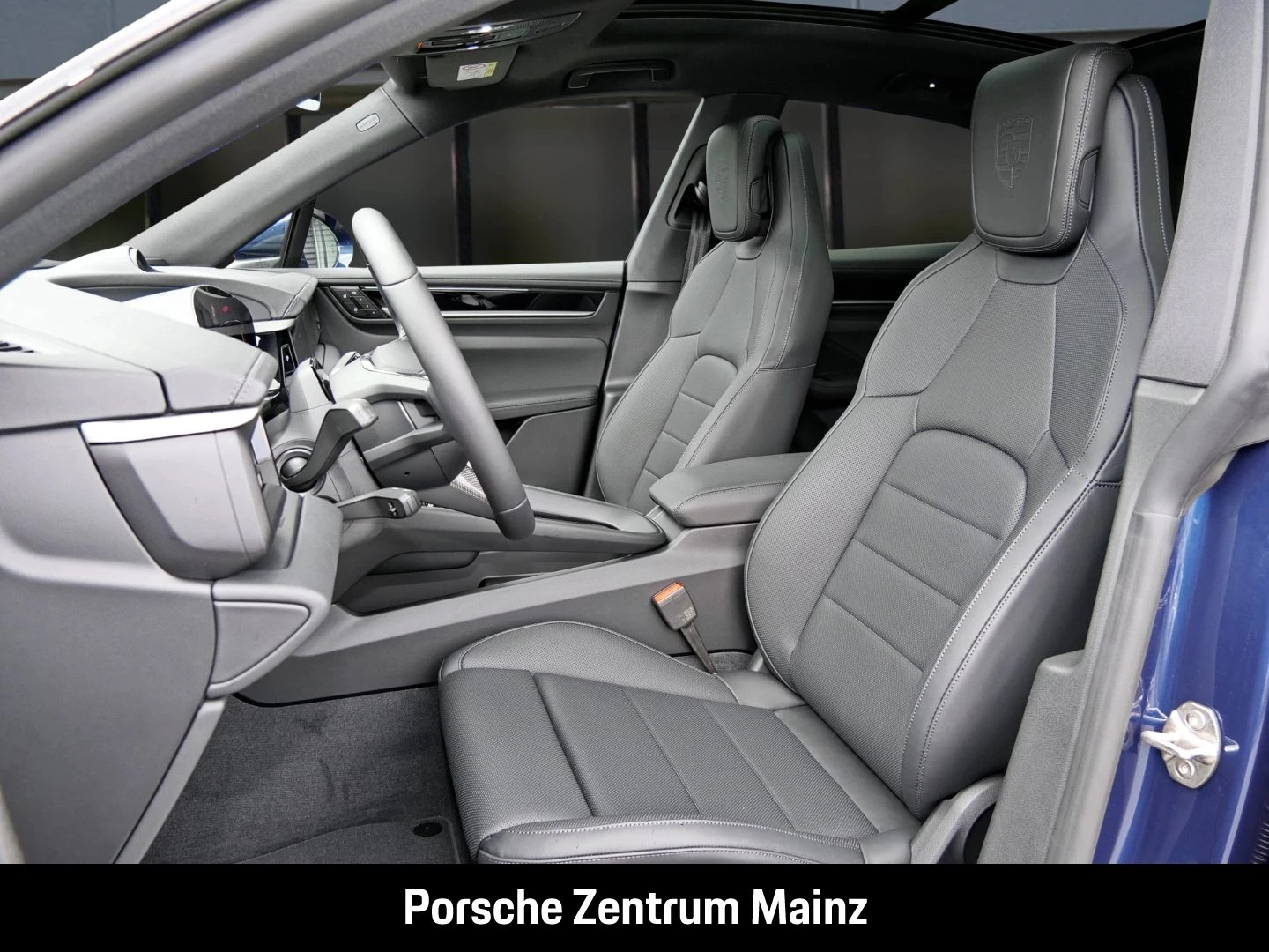 Porsche-Macan-image-18