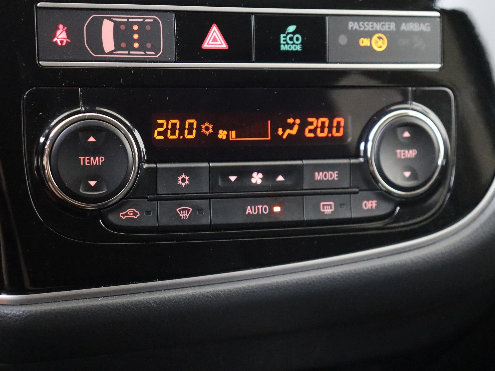 Mitsubishi Outlander 2.4 PHEV Intense